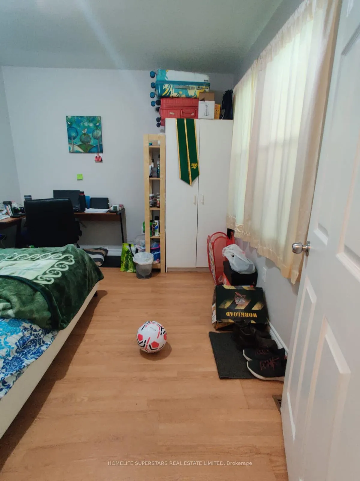 Photo 12 of 739 Campbell Avenue, Windsor, Windsor University District — HOMEH