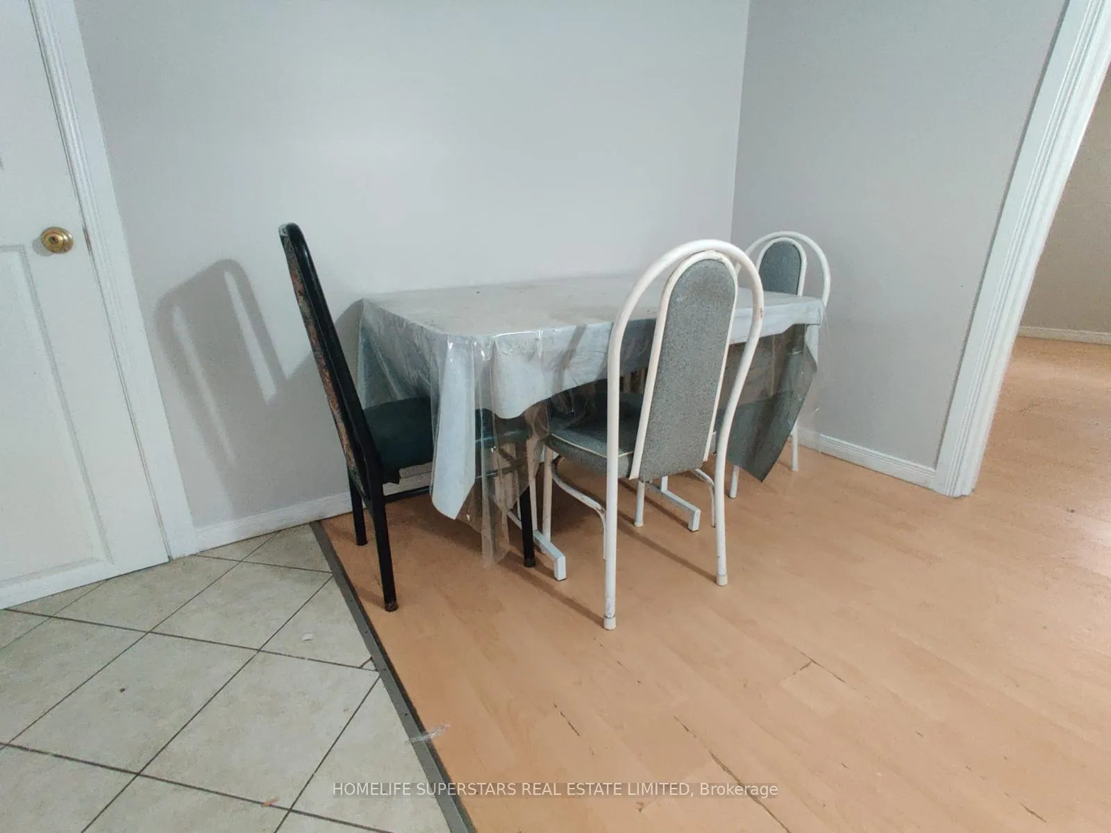 Photo 15 of 739 Campbell Avenue, Windsor, Windsor University District — HOMEH