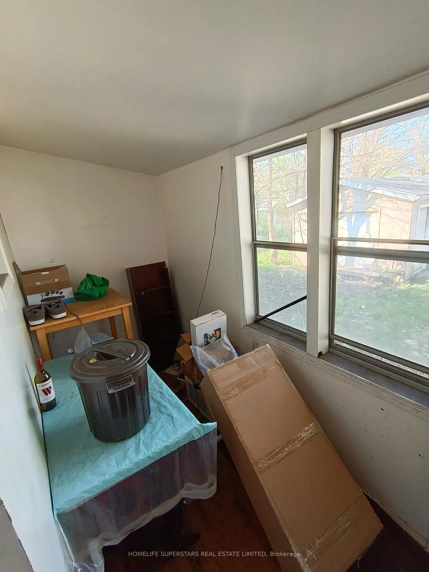 Photo 28 of 739 Campbell Avenue, Windsor, Windsor University District — HOMEH