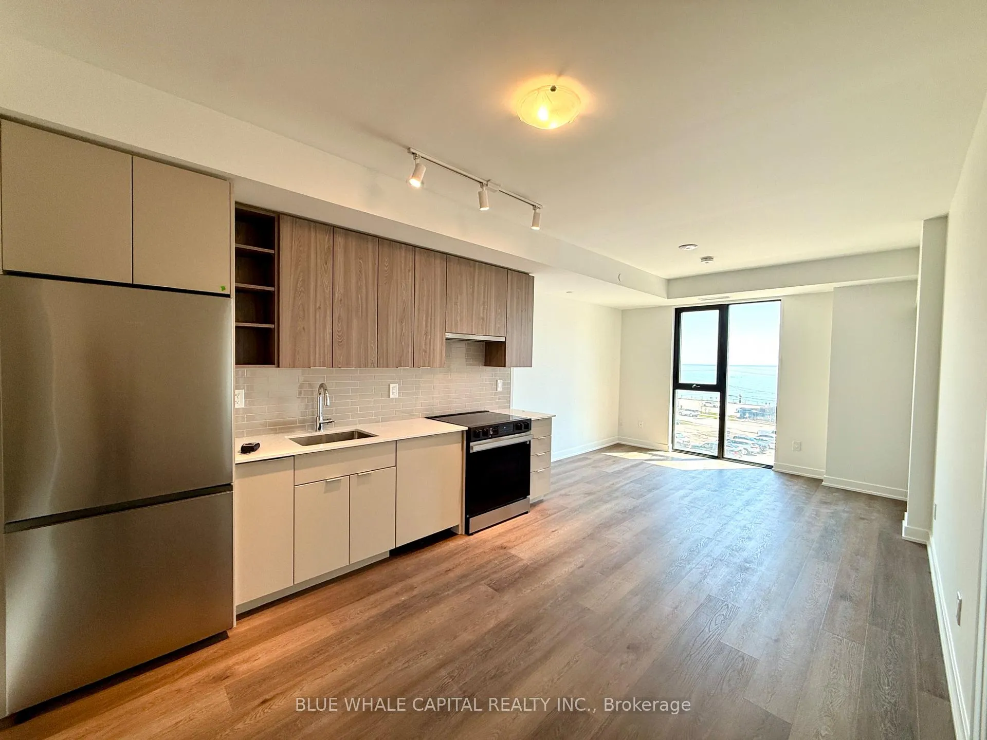 Photo 16 of Unit 307, 2075 Lakeshore Road, Burlington, Brant — HOMEH