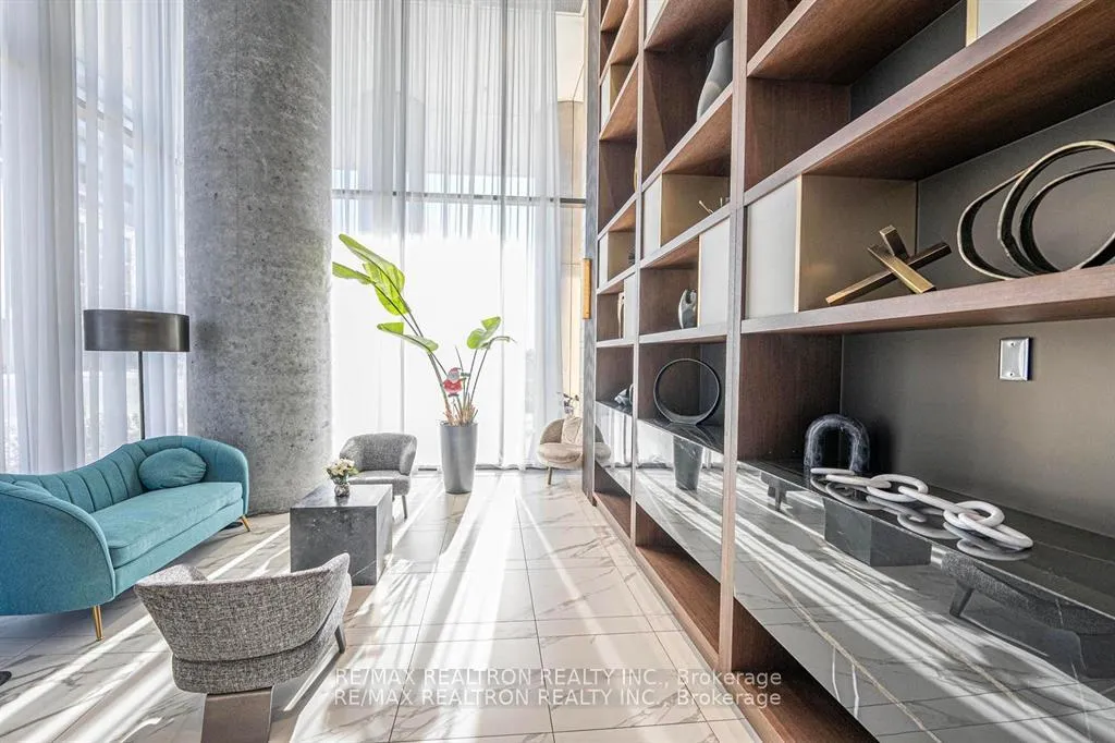 Photo 6 of Unit 4903, 950 Portage Parkway, Vaughan, Vaughan Corporate Centre — HOMEH