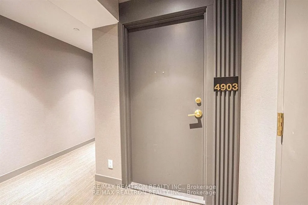 Photo 9 of Unit 4903, 950 Portage Parkway, Vaughan, Vaughan Corporate Centre — HOMEH