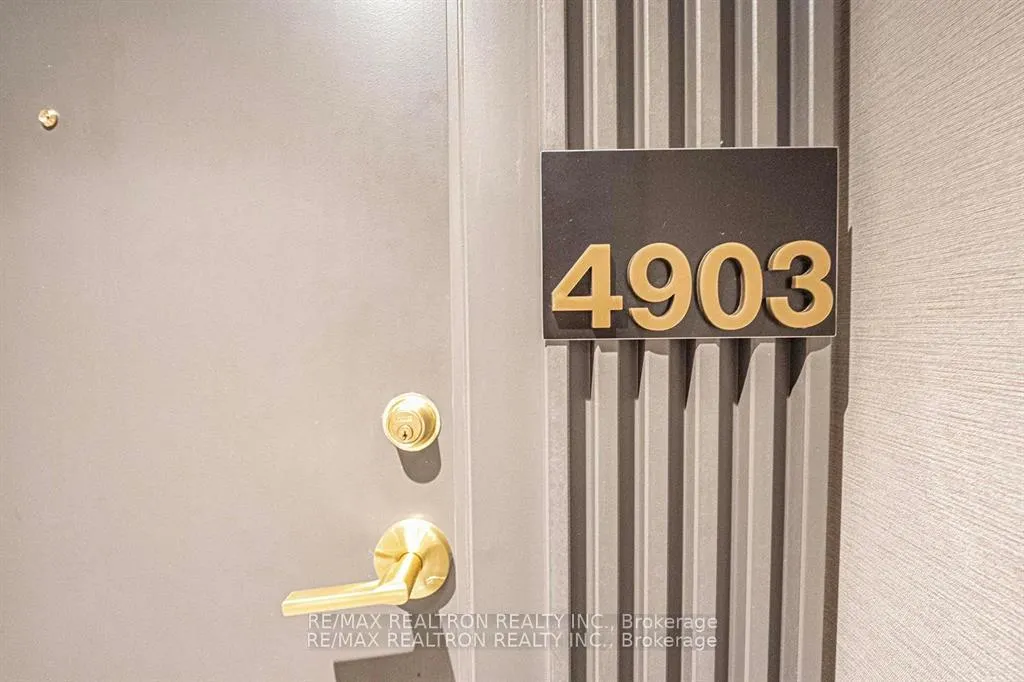 Photo 10 of Unit 4903, 950 Portage Parkway, Vaughan, Vaughan Corporate Centre — HOMEH