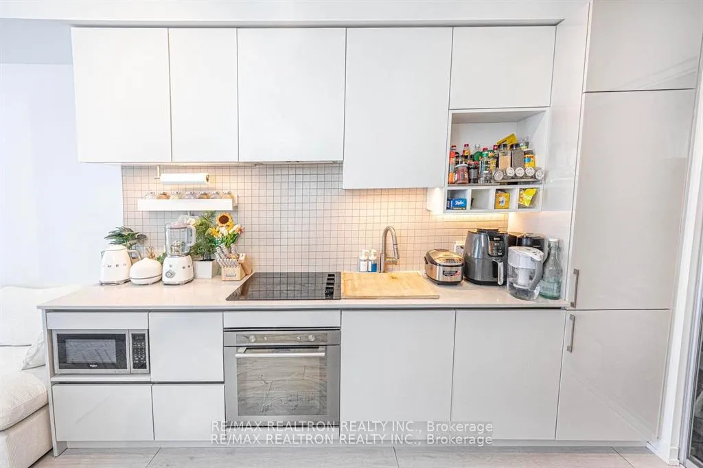 Photo 21 of Unit 4903, 950 Portage Parkway, Vaughan, Vaughan Corporate Centre — HOMEH