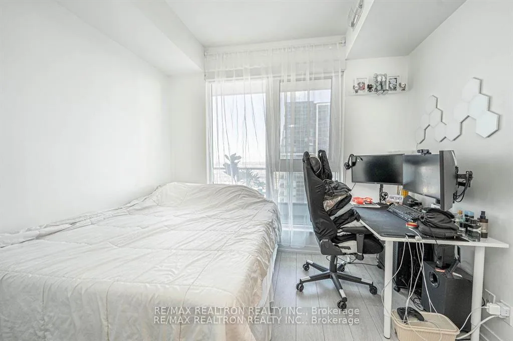 Photo 24 of Unit 4903, 950 Portage Parkway, Vaughan, Vaughan Corporate Centre — HOMEH