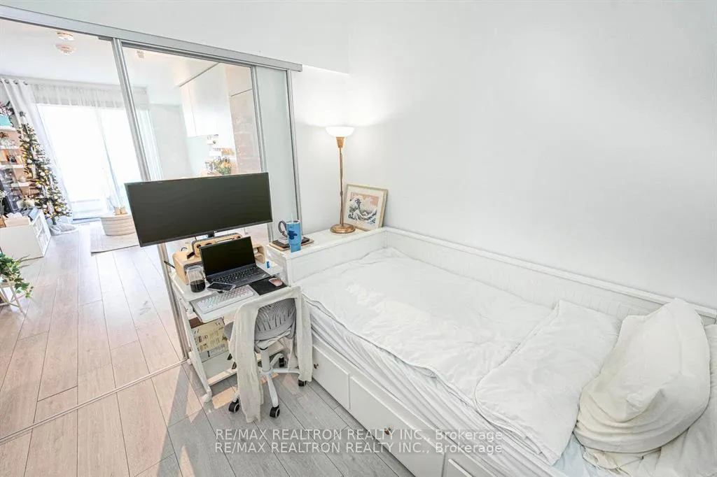 Photo 29 of Unit 4903, 950 Portage Parkway, Vaughan, Vaughan Corporate Centre — HOMEH