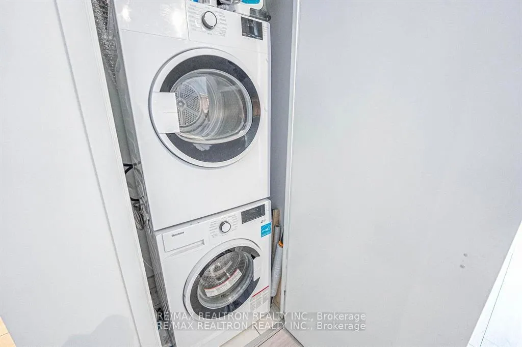 Photo 31 of Unit 4903, 950 Portage Parkway, Vaughan, Vaughan Corporate Centre — HOMEH