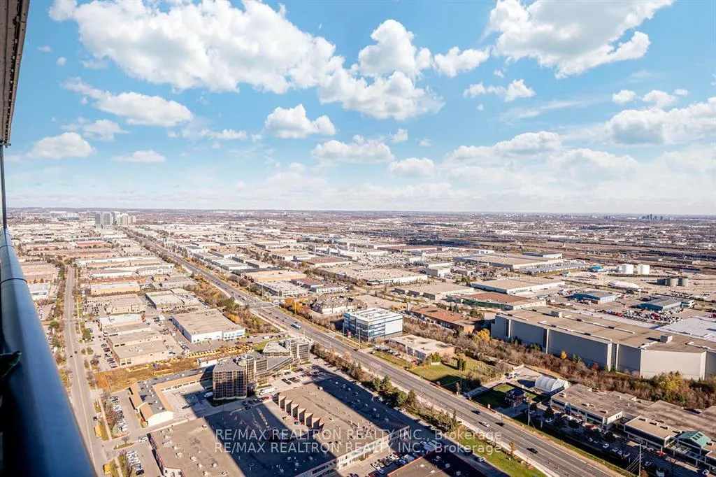 Photo 35 of Unit 4903, 950 Portage Parkway, Vaughan, Vaughan Corporate Centre — HOMEH