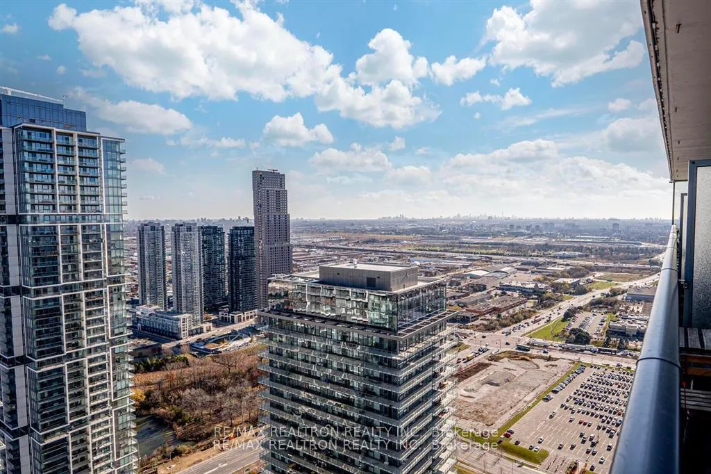Photo 36 of Unit 4903, 950 Portage Parkway, Vaughan, Vaughan Corporate Centre — HOMEH