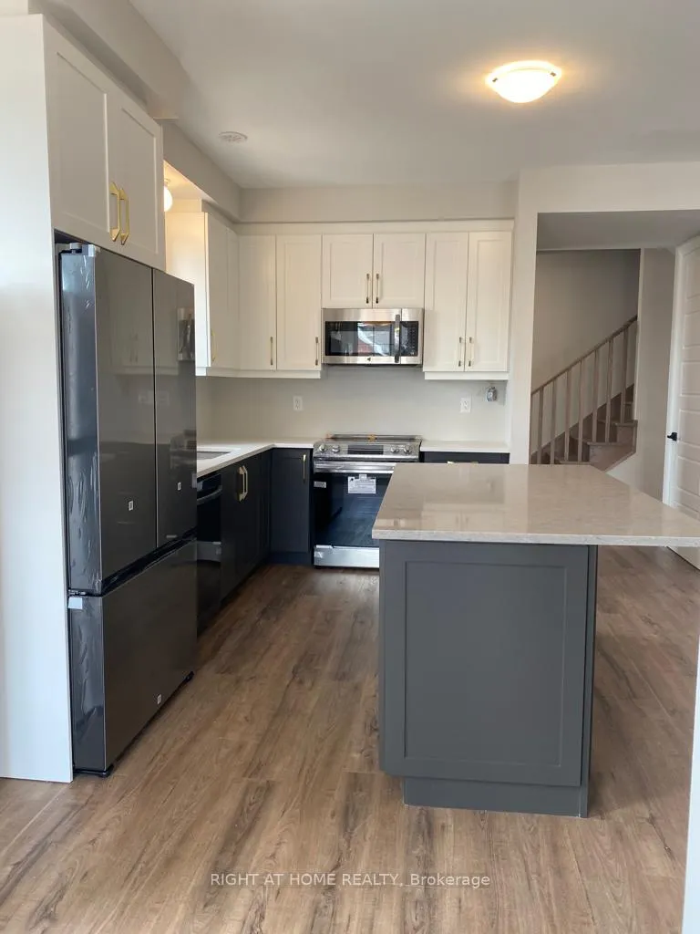 Photo 9 of 1593 Moira Crescent, Milton, Bowes — HOMEH