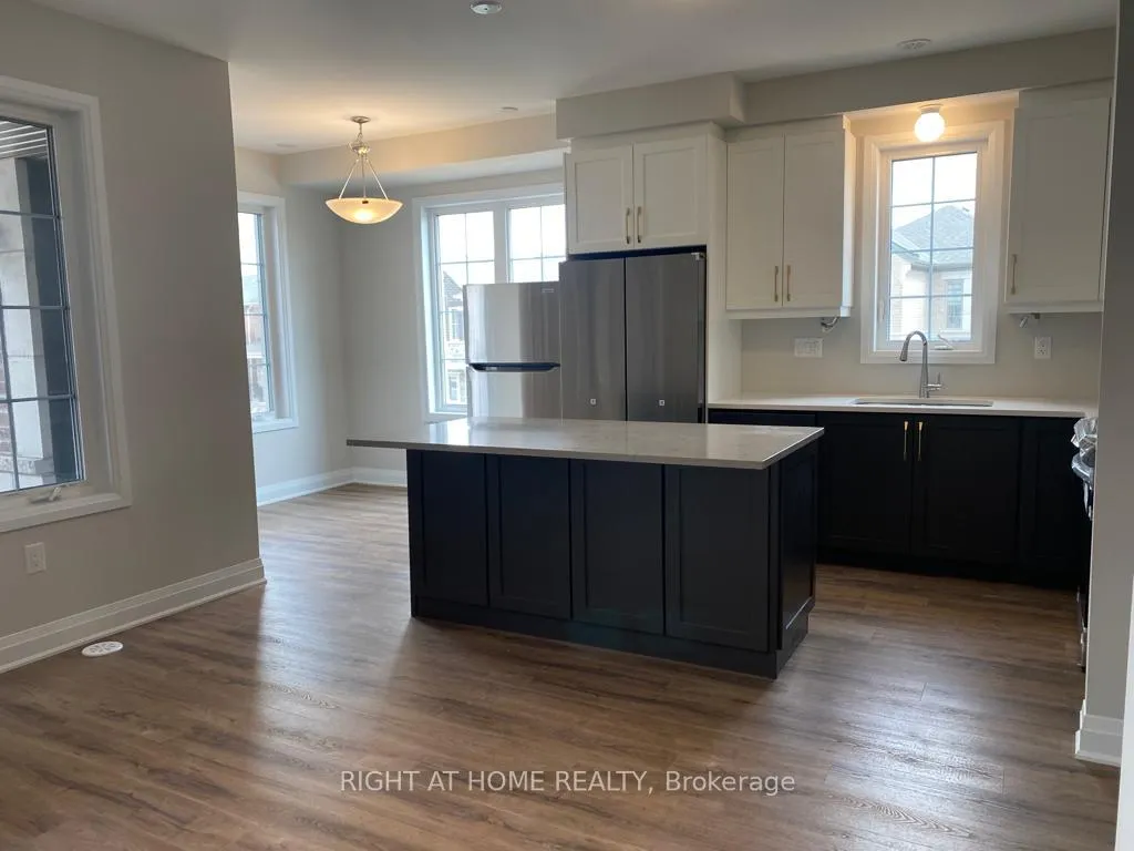 Photo 11 of 1593 Moira Crescent, Milton, Bowes — HOMEH