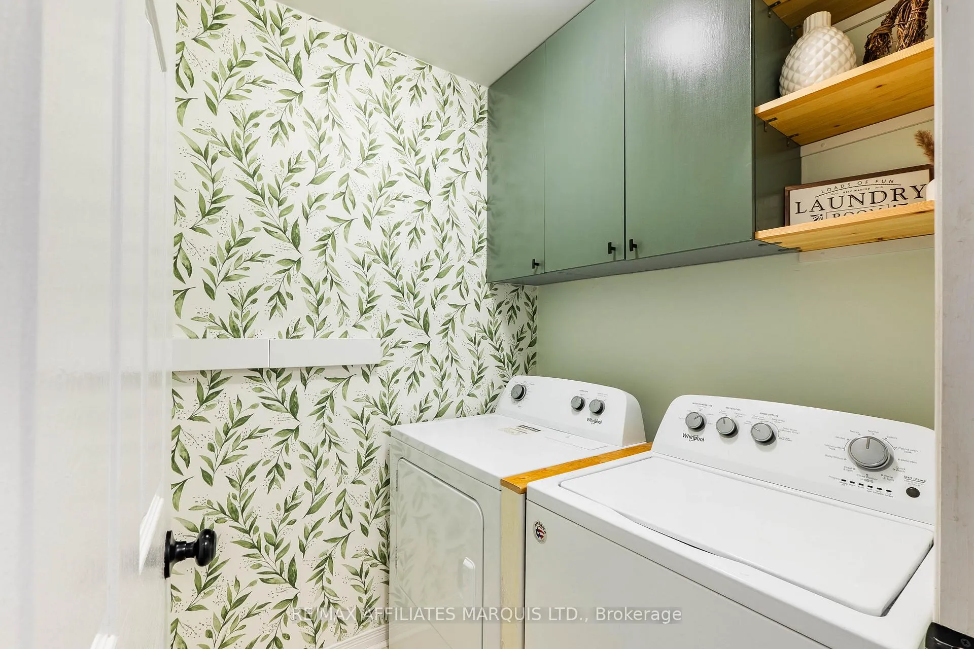 Photo 8 of 2333 Emily Crescent, Cornwall — HOMEH
