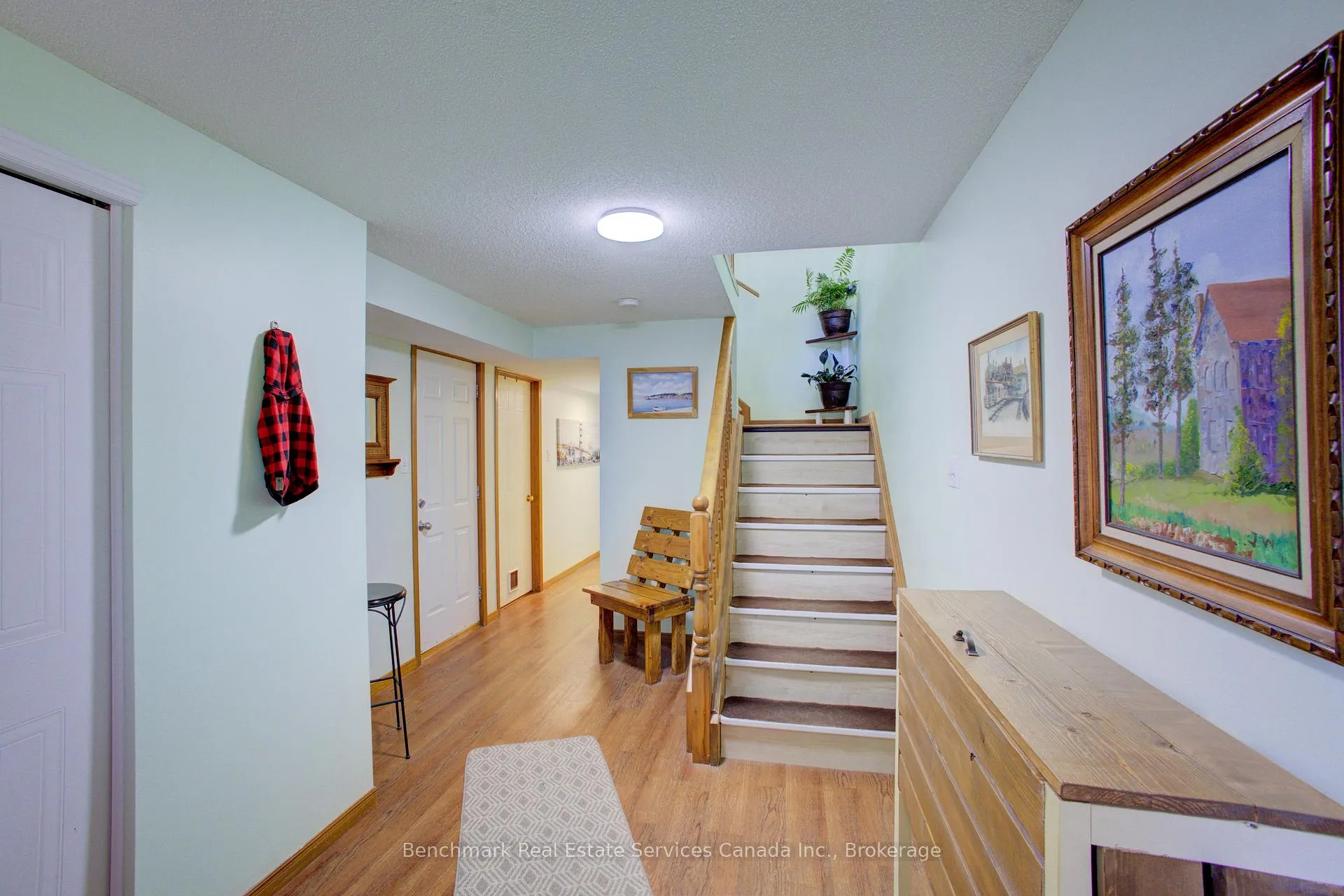 Photo 10 of 21 Southvale Road, St. Marys — HOMEH