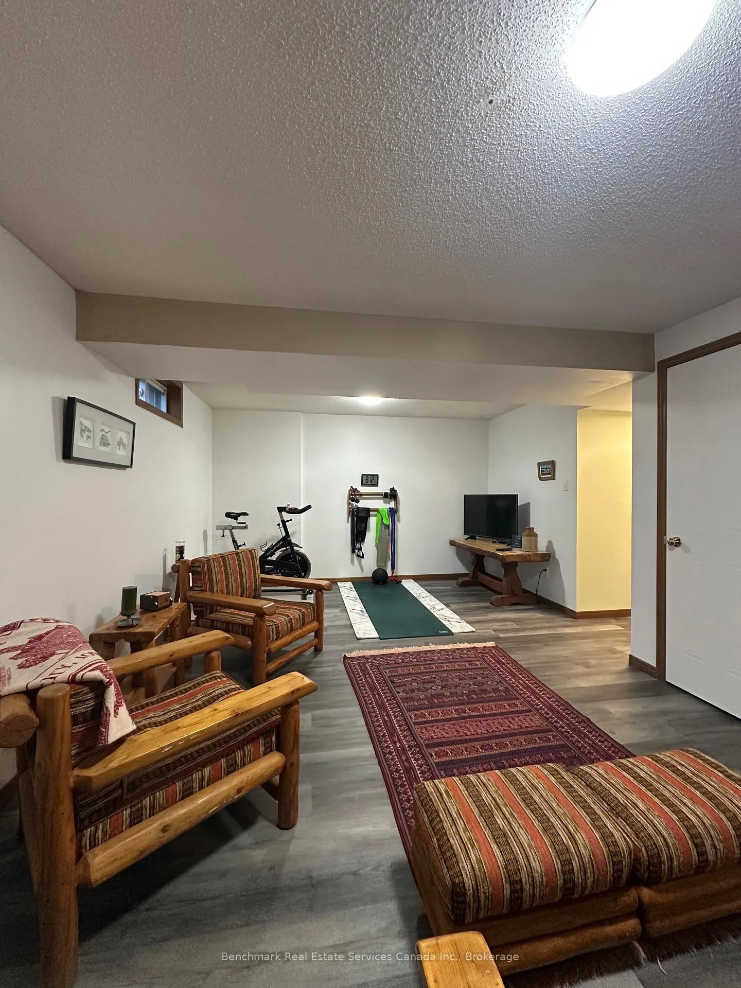 Photo 11 of 21 Southvale Road, St. Marys — HOMEH