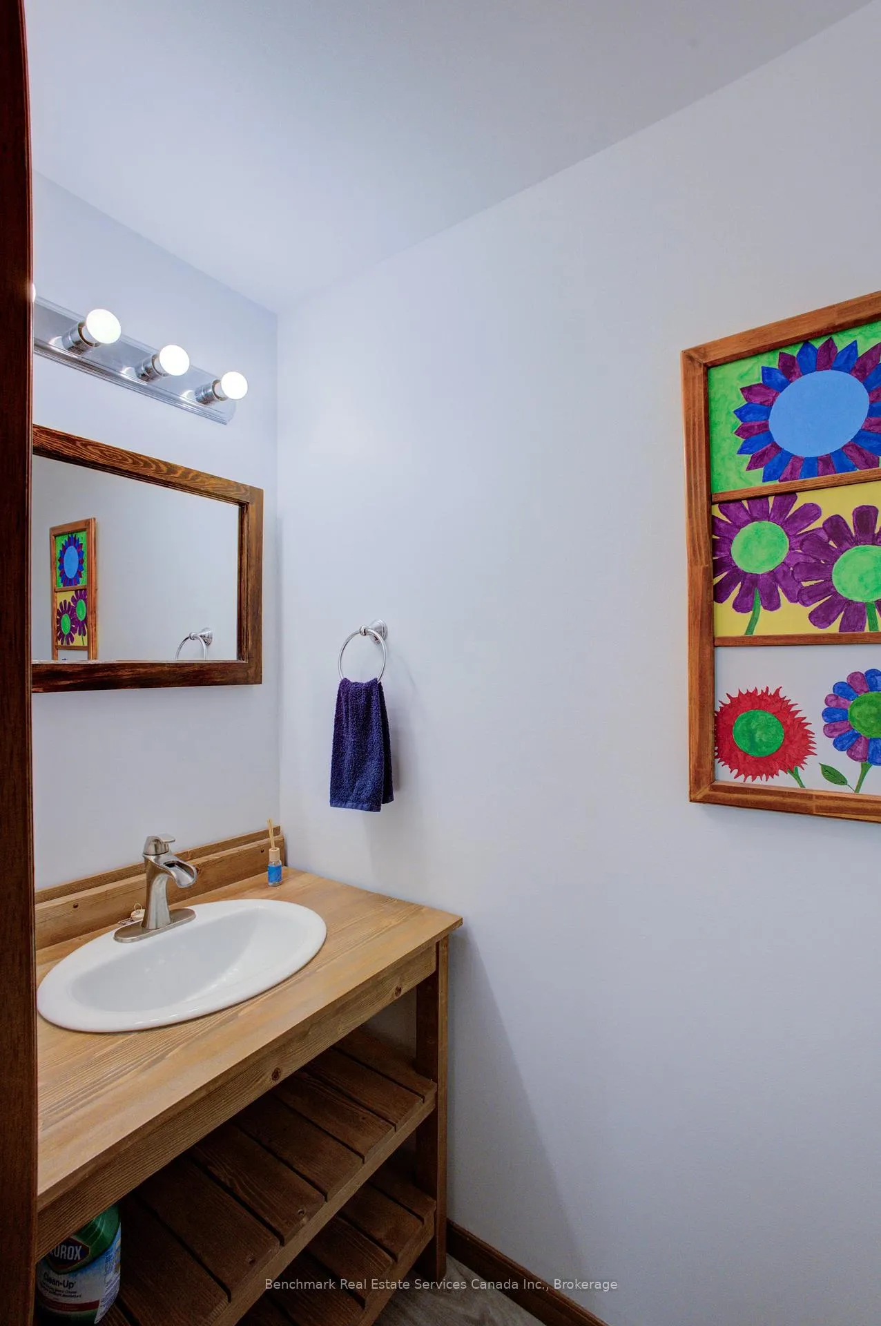 Photo 13 of 21 Southvale Road, St. Marys — HOMEH