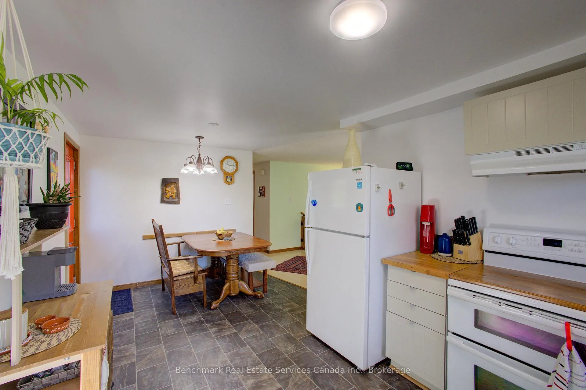 Photo 21 of 21 Southvale Road, St. Marys — HOMEH