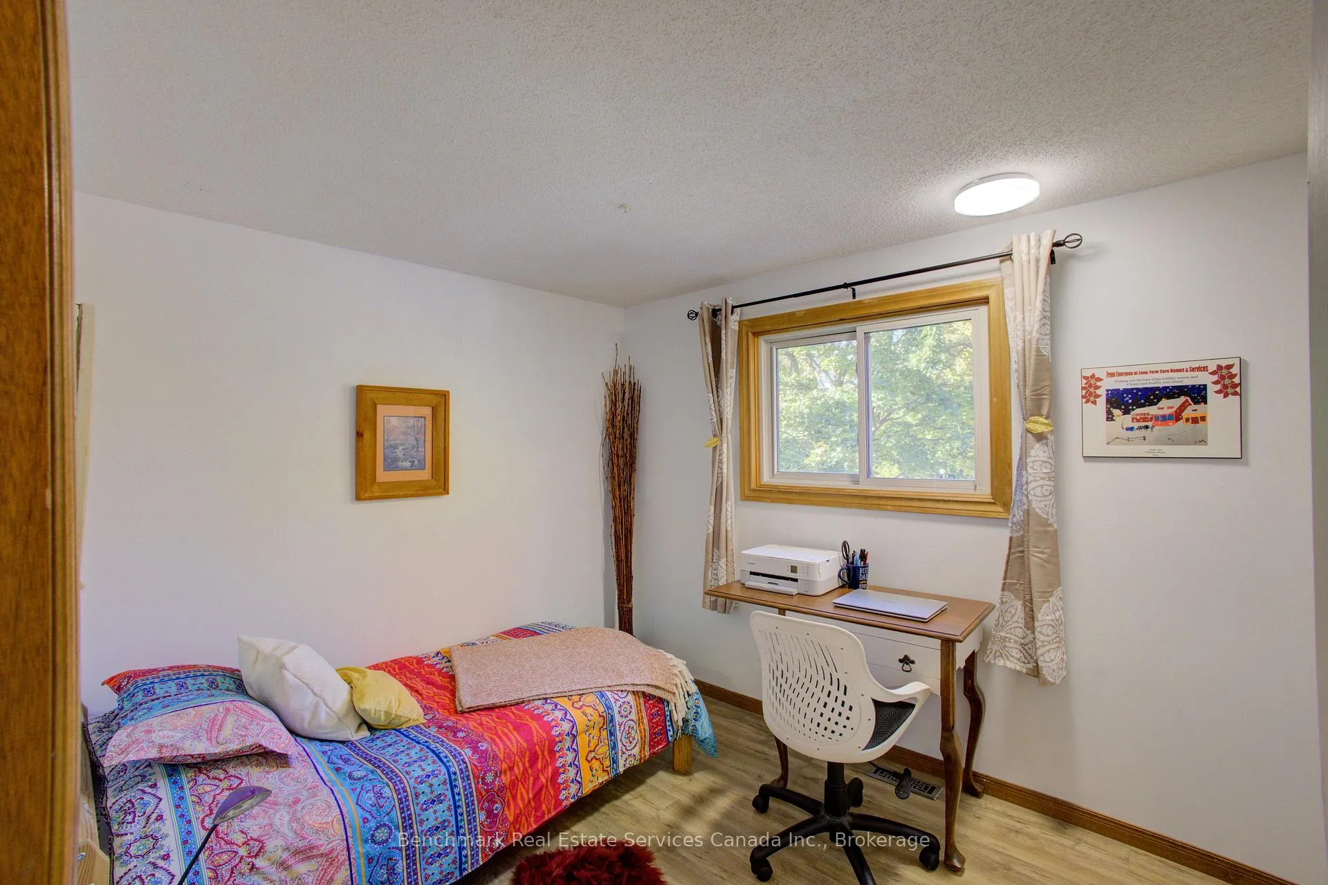 Photo 26 of 21 Southvale Road, St. Marys — HOMEH