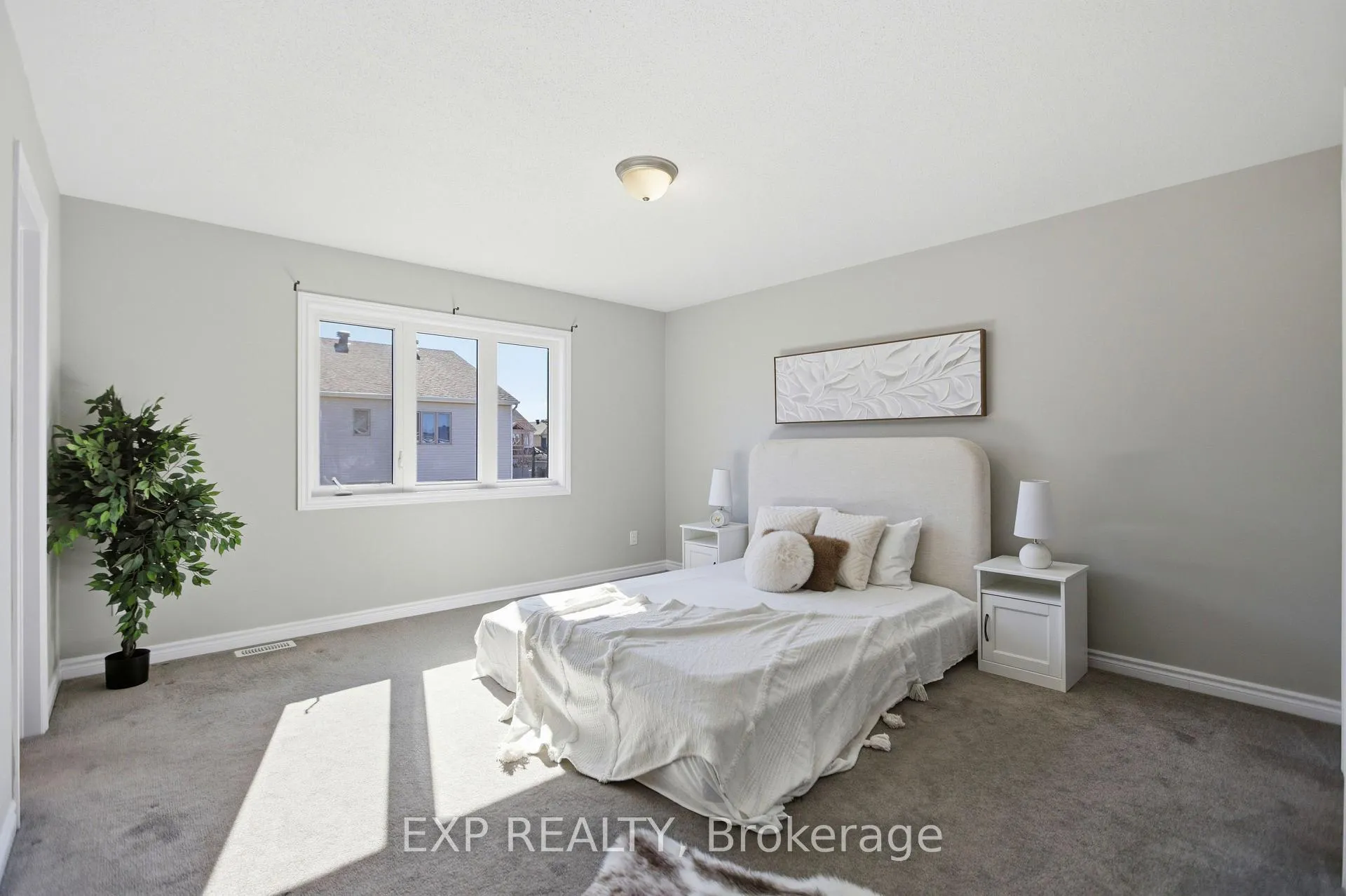 Photo 19 of 652 Continental Avenue, Ottawa, Kanata - Emerald Meadows/Trailwest — HOMEH