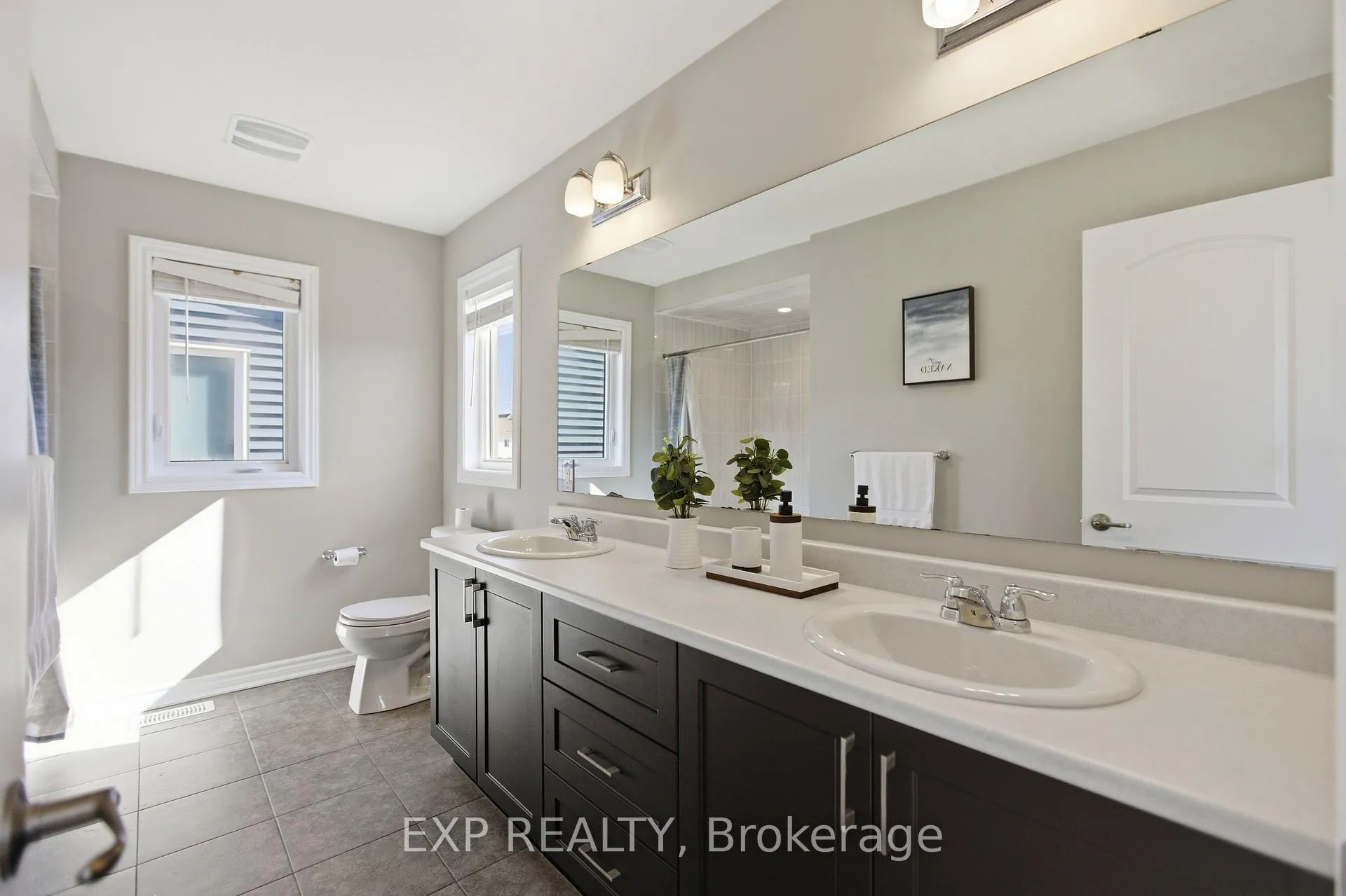 Photo 21 of 652 Continental Avenue, Ottawa, Kanata - Emerald Meadows/Trailwest — HOMEH