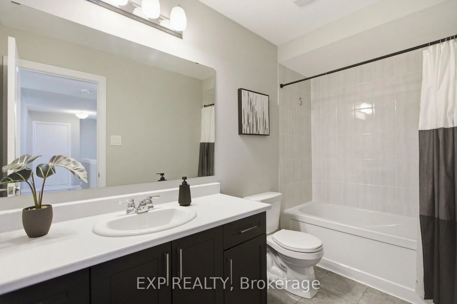 Photo 25 of 652 Continental Avenue, Ottawa, Kanata - Emerald Meadows/Trailwest — HOMEH