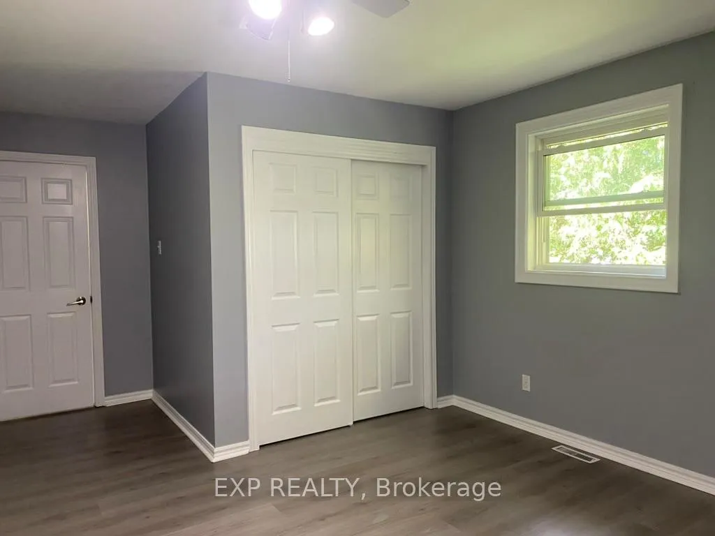 Photo 16 of 7B Clarendon Avenue, St. Catharines, Secord Woods — HOMEH