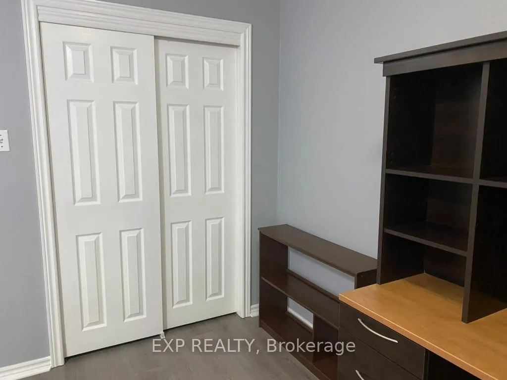 Photo 18 of 7B Clarendon Avenue, St. Catharines, Secord Woods — HOMEH
