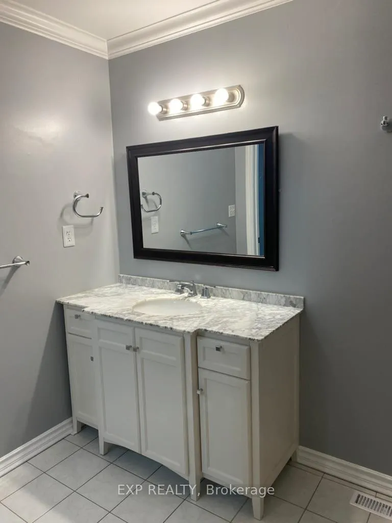 Photo 21 of 7B Clarendon Avenue, St. Catharines, Secord Woods — HOMEH