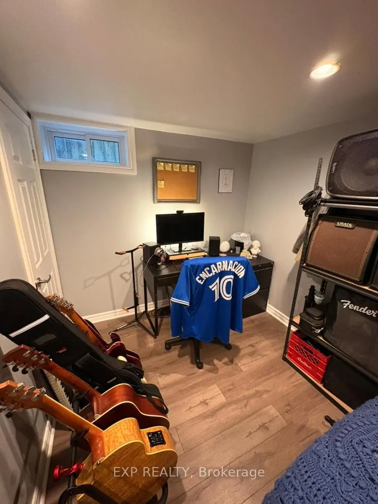 Photo 25 of 7B Clarendon Avenue, St. Catharines, Secord Woods — HOMEH
