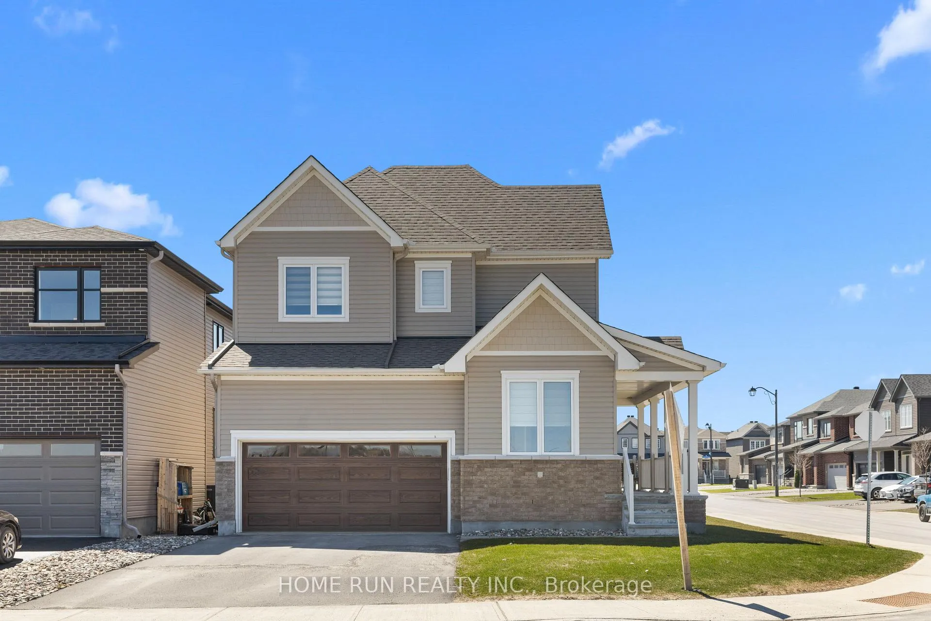Photo 1 of 320 Basalt Lane, Ottawa, Kanata - Kanata Lakes/Heritage Hills — HOMEH