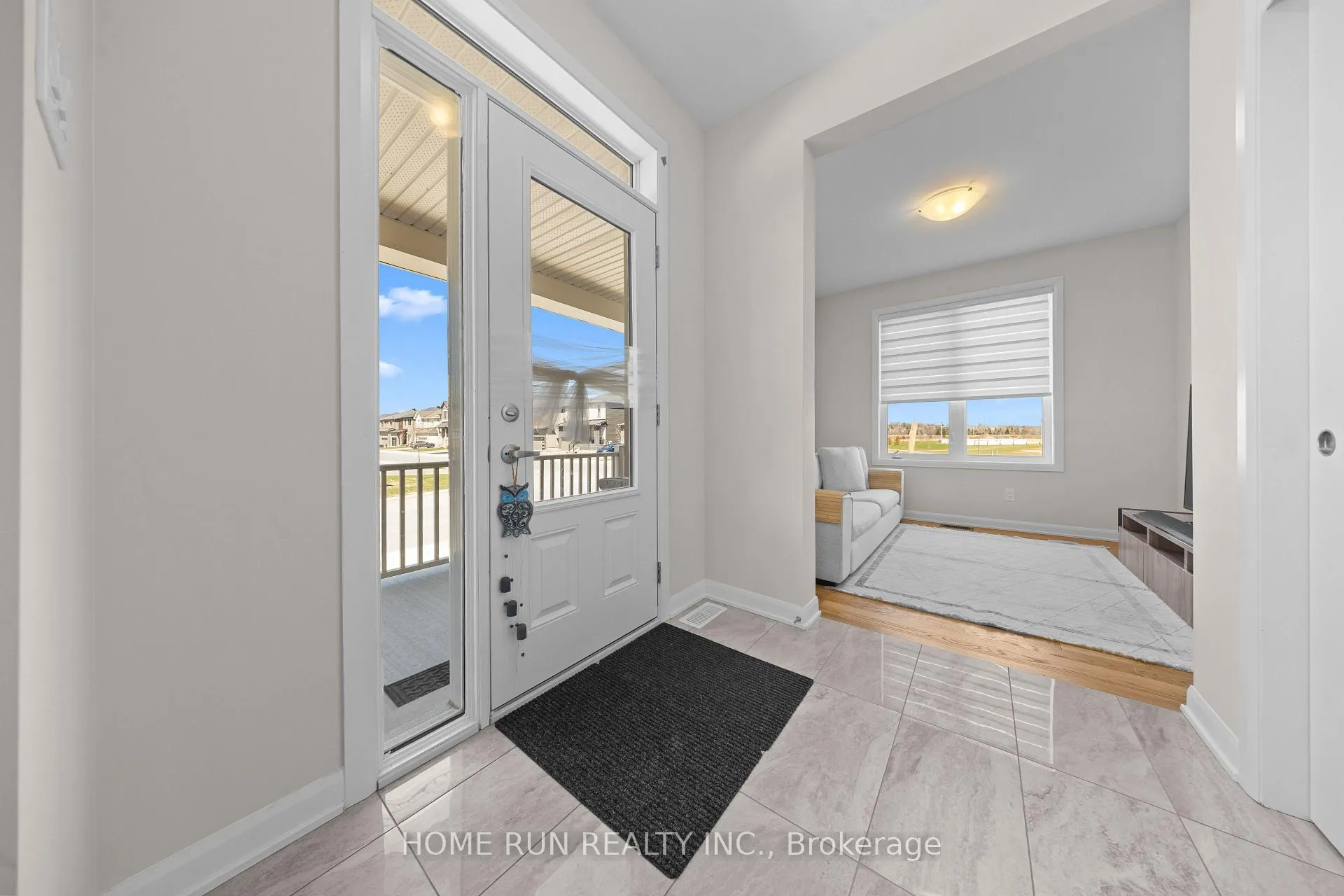 Photo 5 of 320 Basalt Lane, Ottawa, Kanata - Kanata Lakes/Heritage Hills — HOMEH