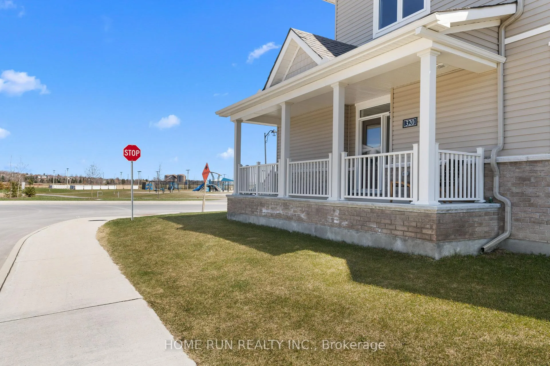 Photo 37 of 320 Basalt Lane, Ottawa, Kanata - Kanata Lakes/Heritage Hills — HOMEH