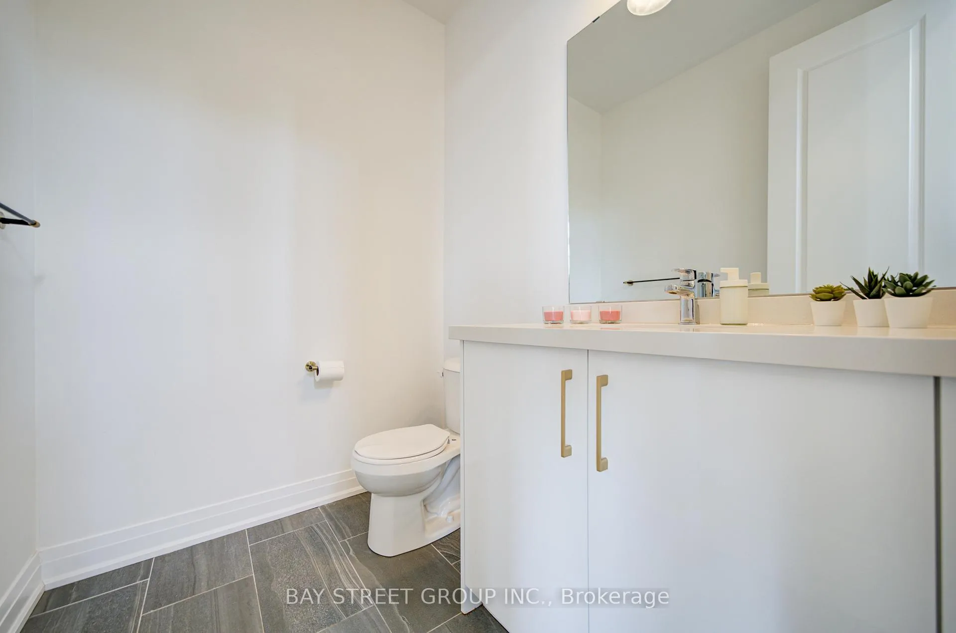 Photo 10 of 324 King Road, Richmond Hill, Oak Ridges — HOMEH