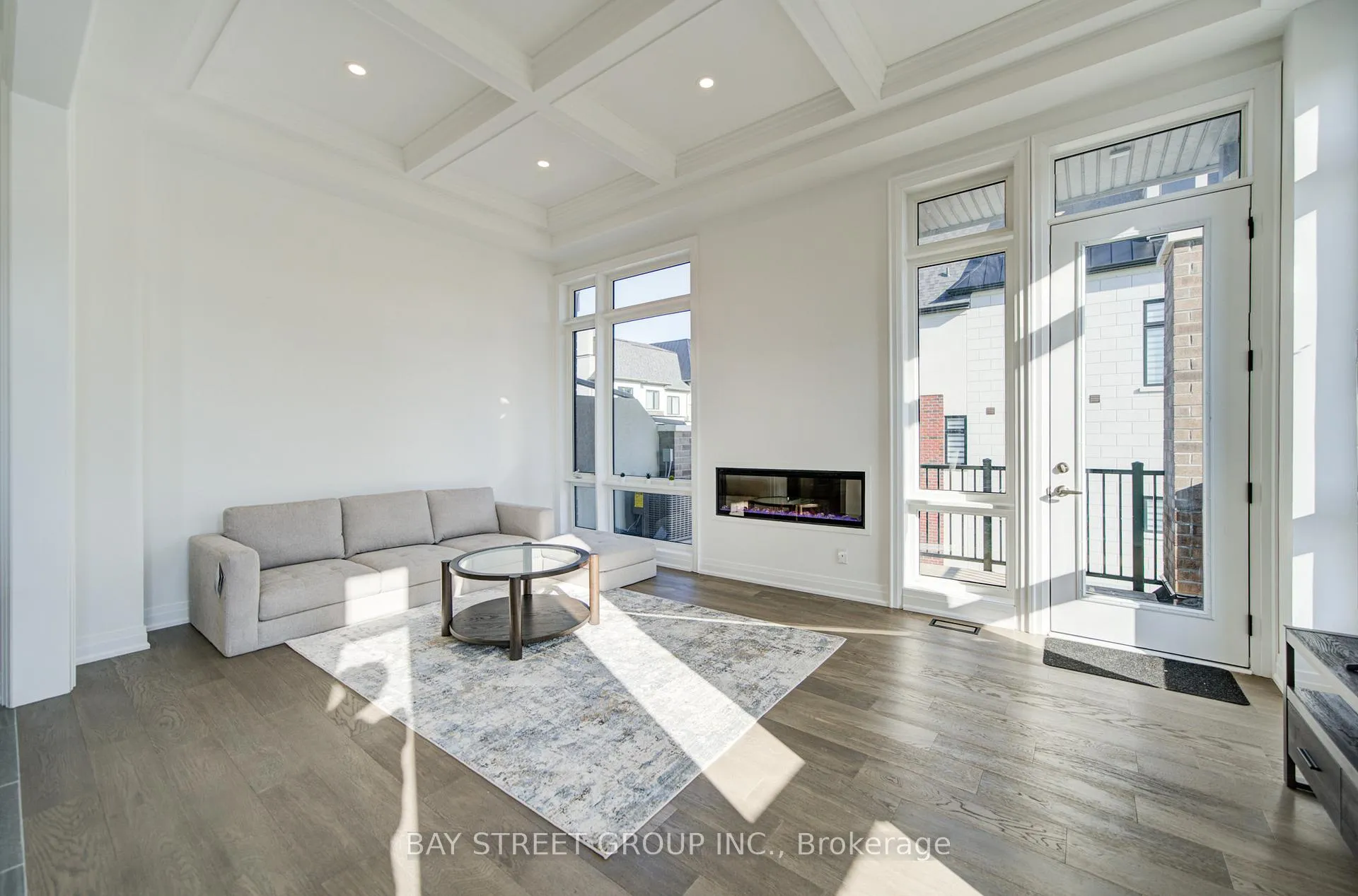 Photo 18 of 324 King Road, Richmond Hill, Oak Ridges — HOMEH