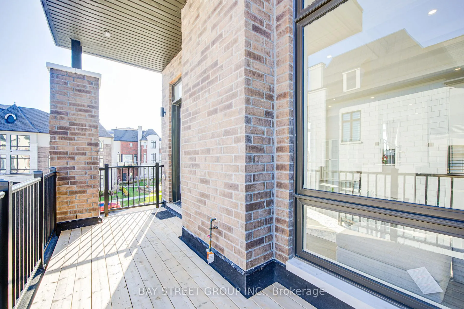 Photo 26 of 324 King Road, Richmond Hill, Oak Ridges — HOMEH