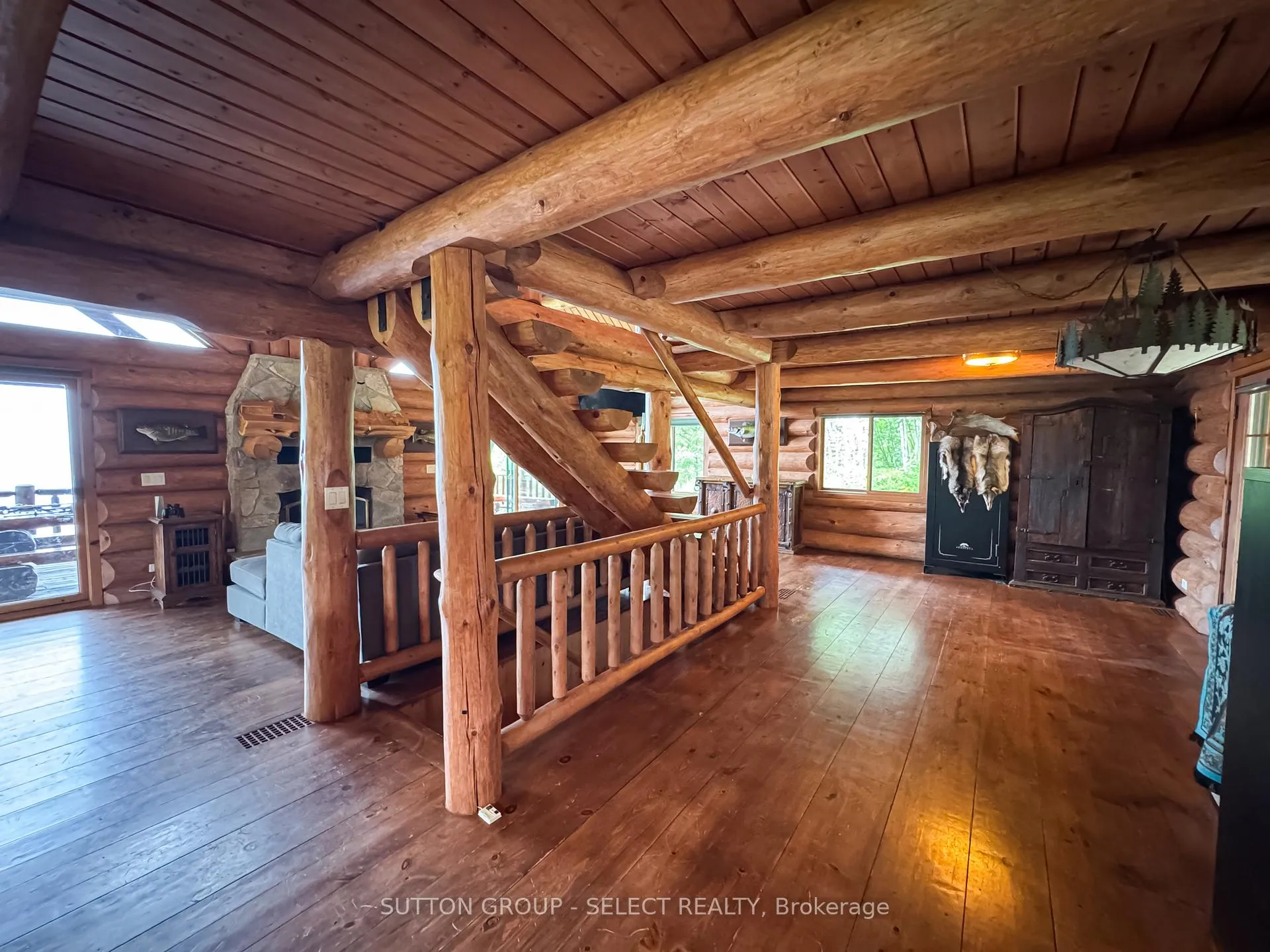 Photo 30 of 21 Peter Drive, Greenstone — HOMEH