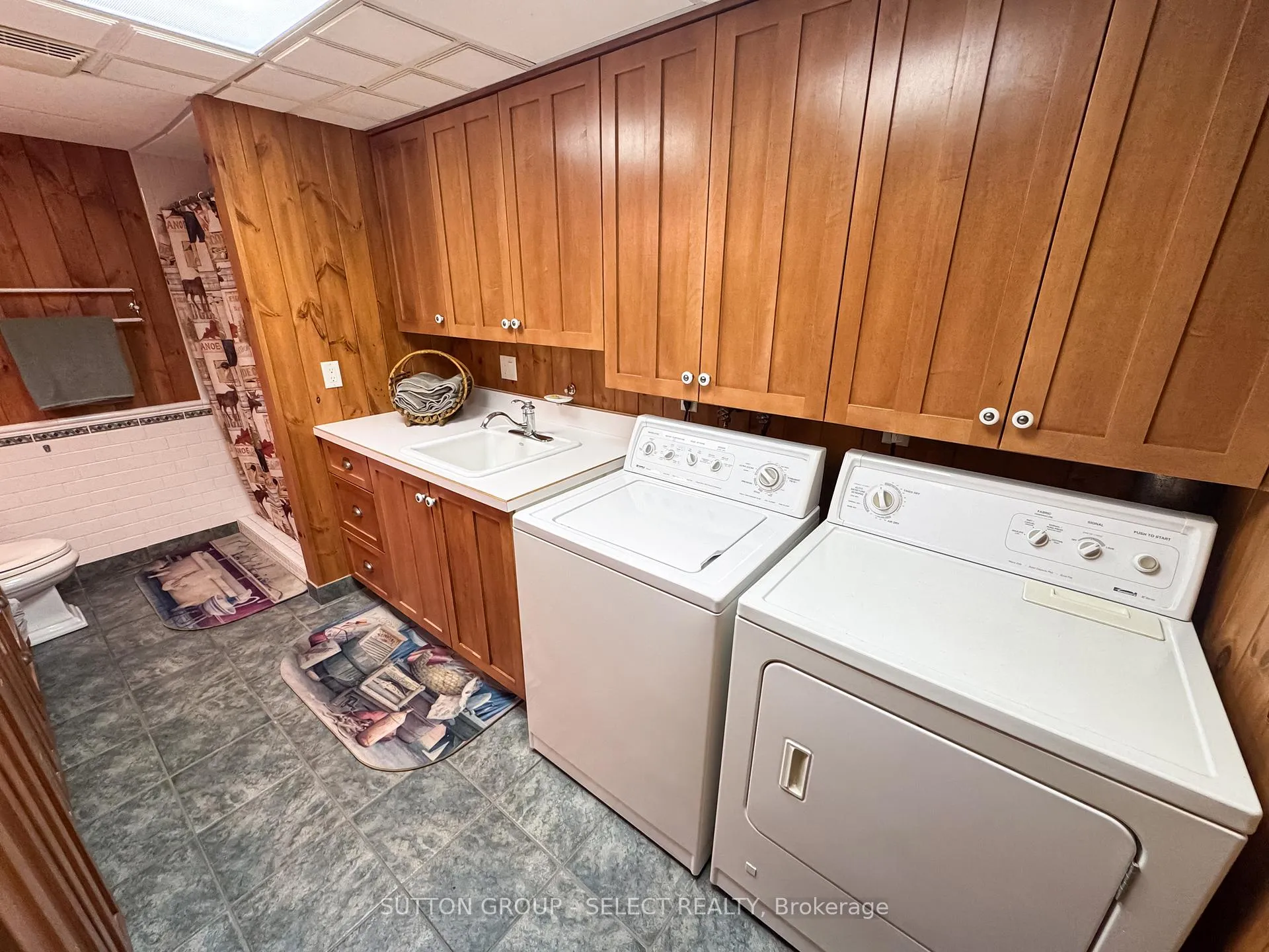Photo 45 of 21 Peter Drive, Greenstone — HOMEH