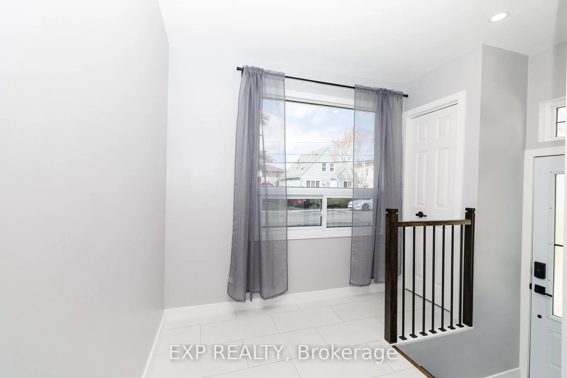 Photo 7 of 212 Morton Street, Thorold, Allanburg/Thorold South — HOMEH