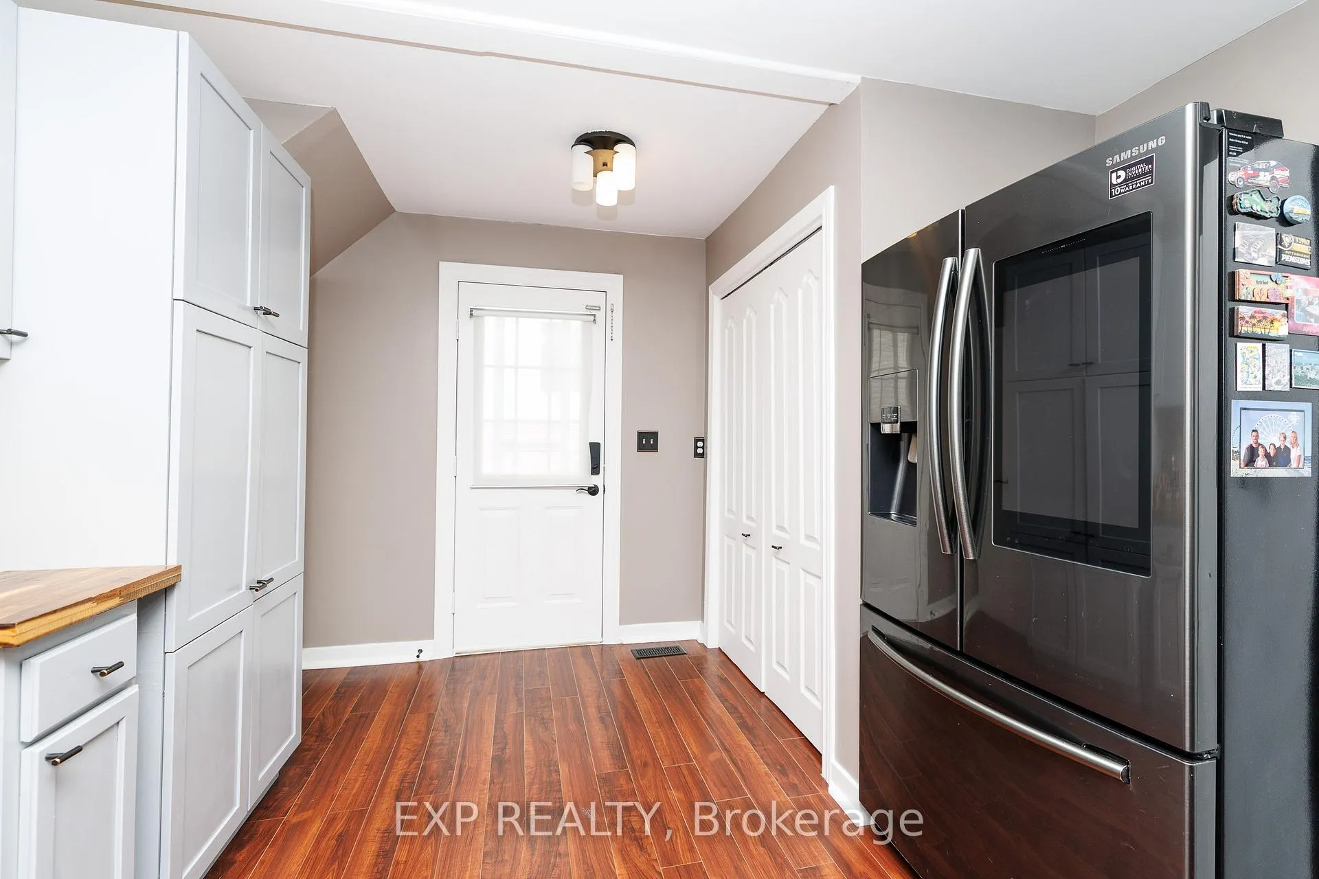 Photo 18 of 212 Morton Street, Thorold, Allanburg/Thorold South — HOMEH