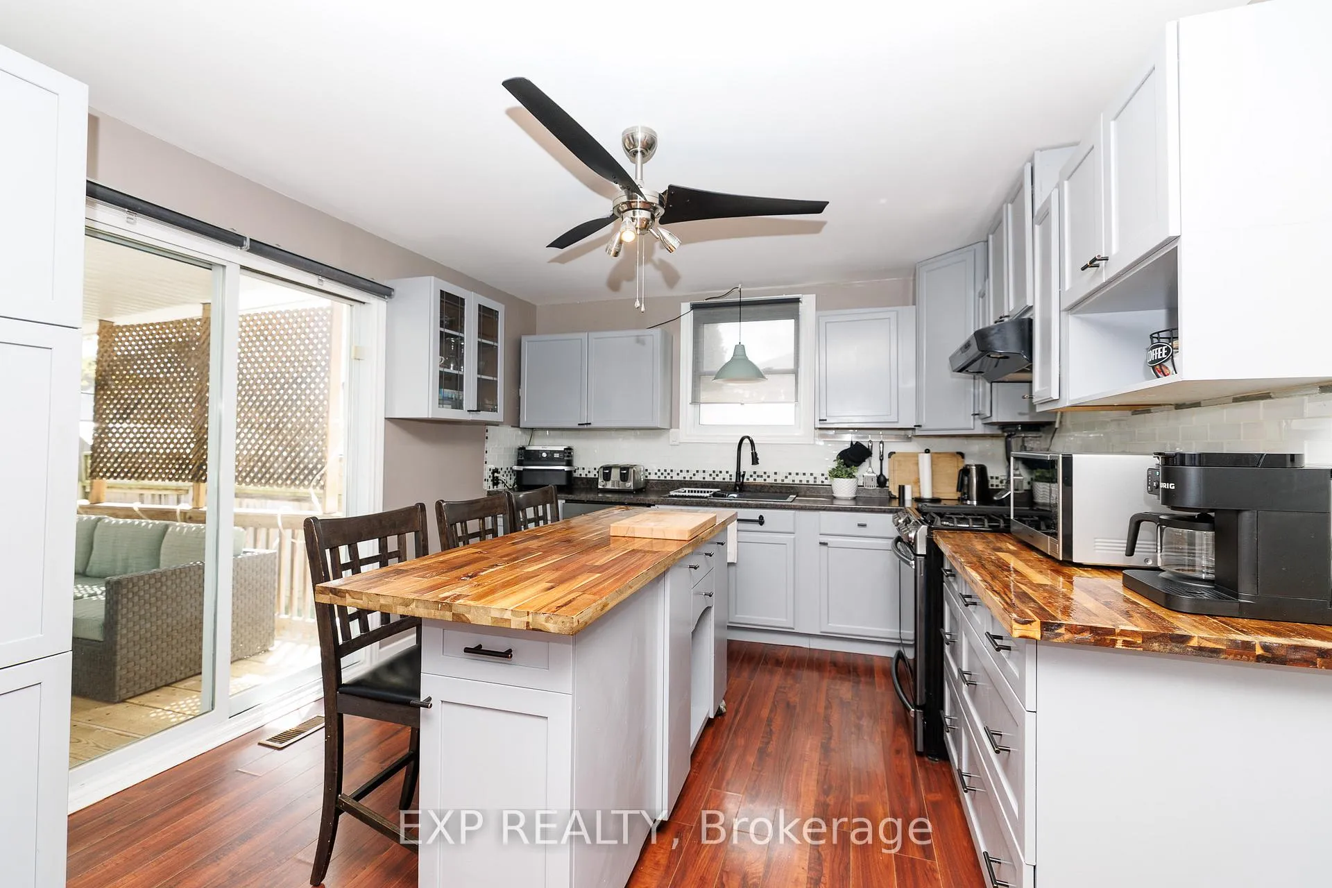 Photo 22 of 212 Morton Street, Thorold, Allanburg/Thorold South — HOMEH