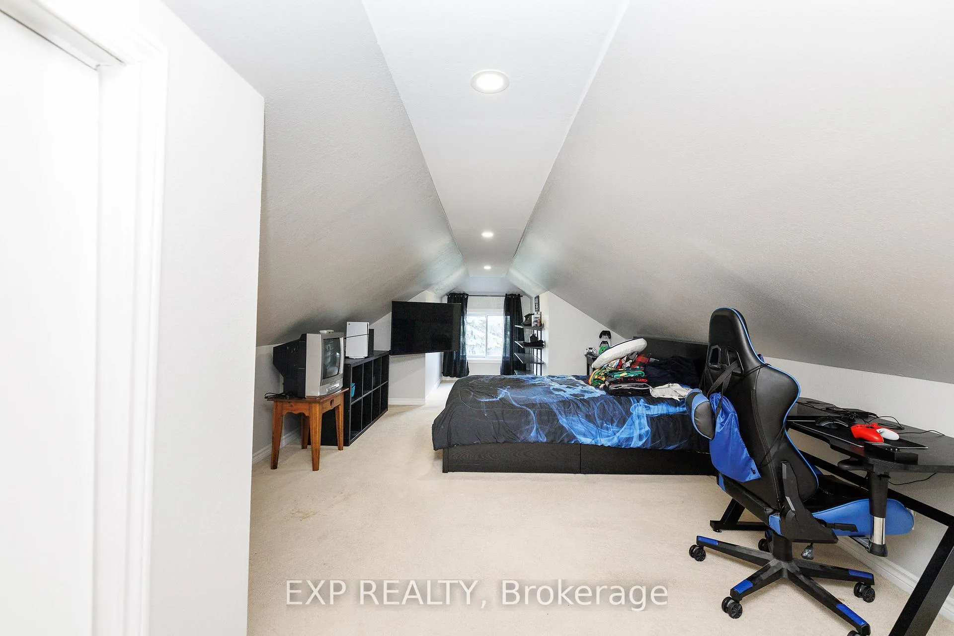Photo 36 of 212 Morton Street, Thorold, Allanburg/Thorold South — HOMEH