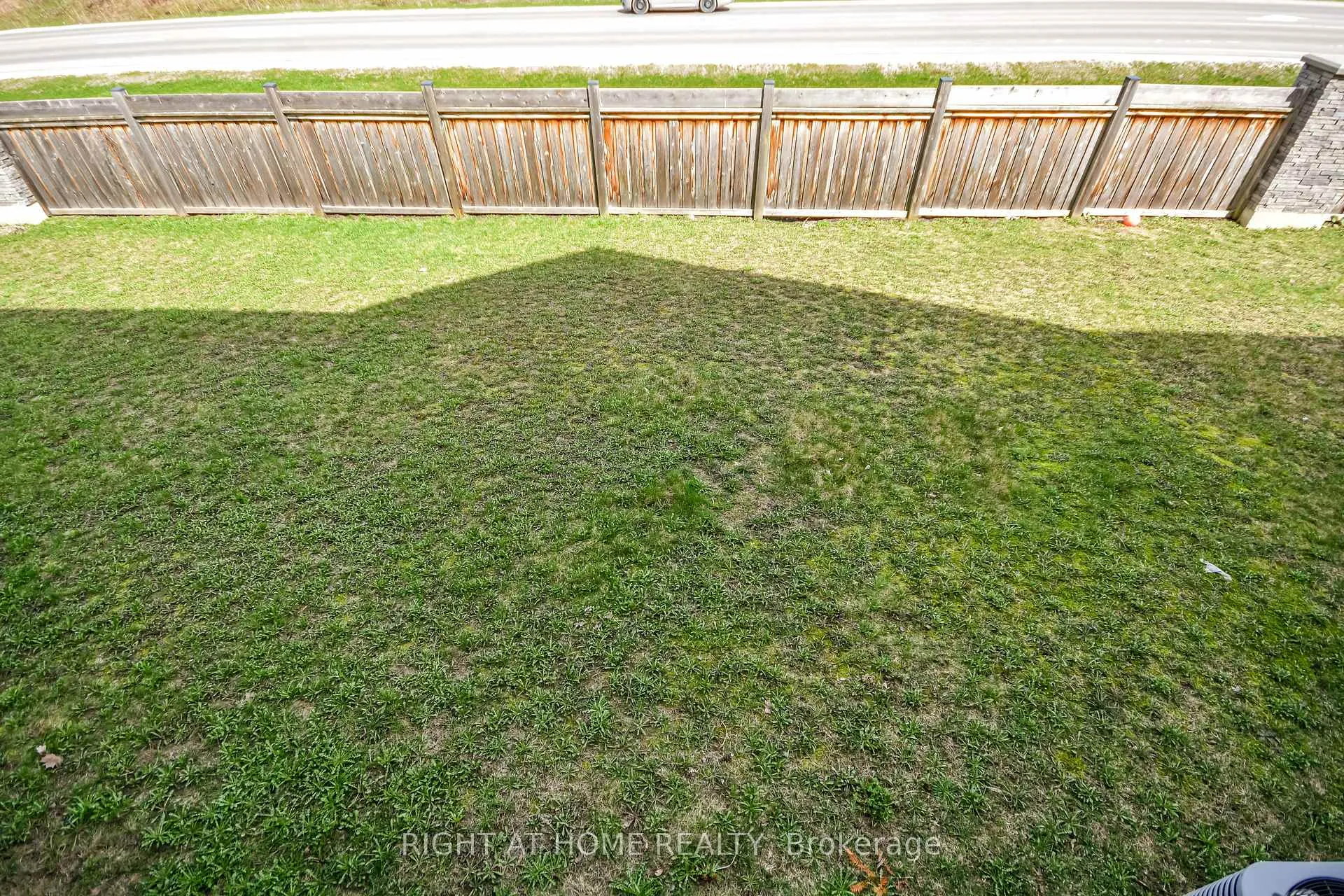 Photo 34 of 18 Foley Crescent, Collingwood — HOMEH