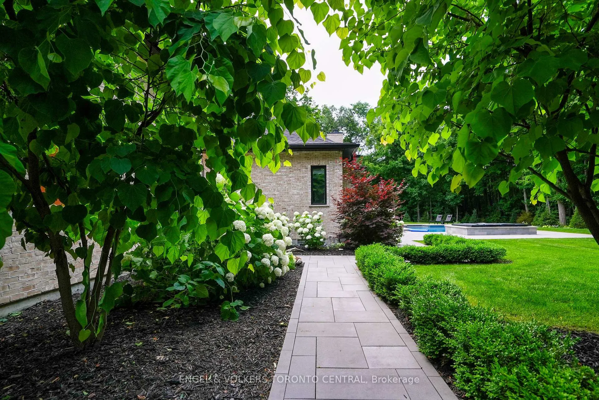 Photo 41 of 7 Apto Court, Springwater, Rural Springwater — HOMEH