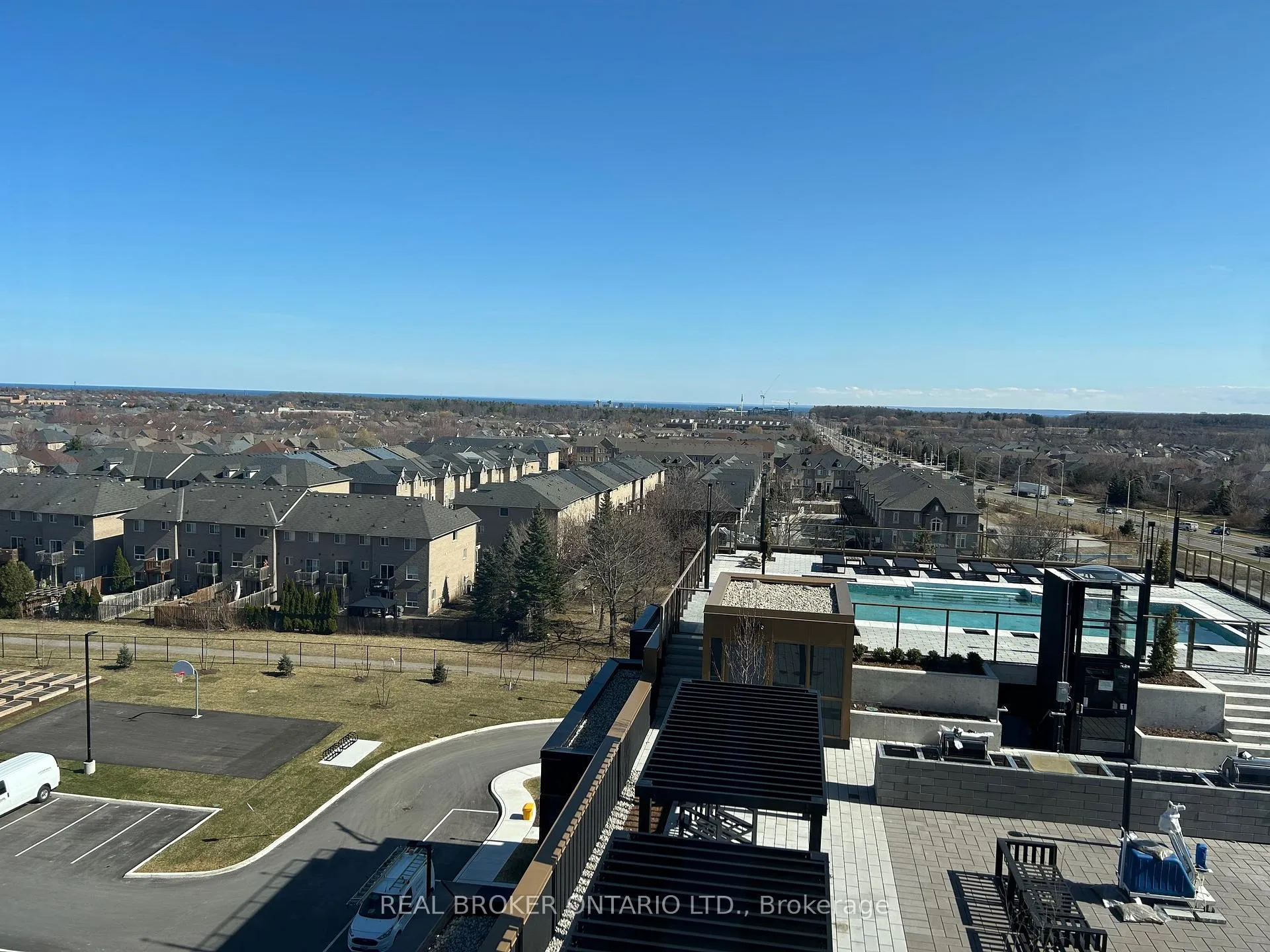 Photo 16 of Unit 703, 2333 Khalsa Gate, Oakville, Westmount — HOMEH