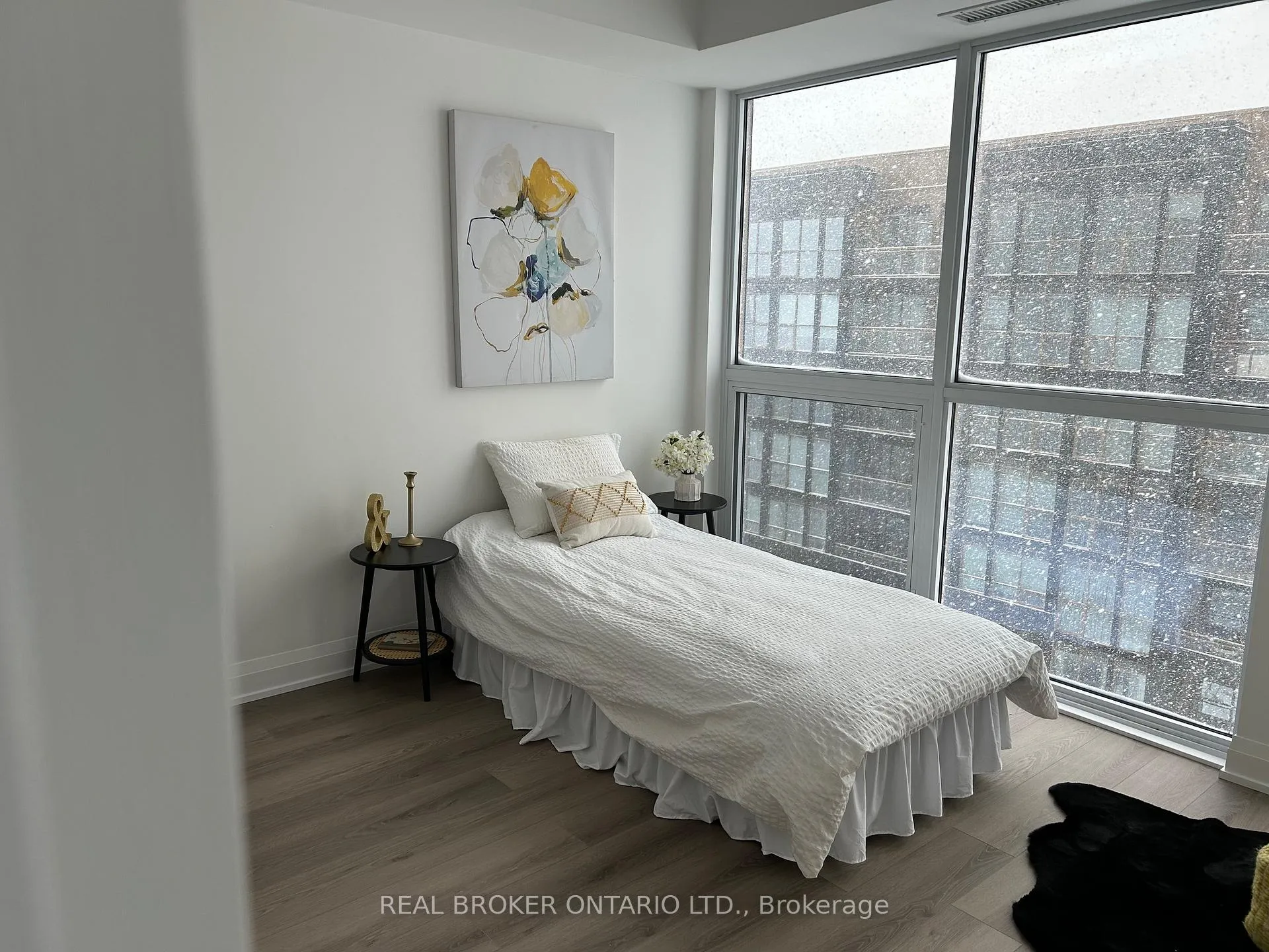 Photo 18 of Unit 703, 2333 Khalsa Gate, Oakville, Westmount — HOMEH
