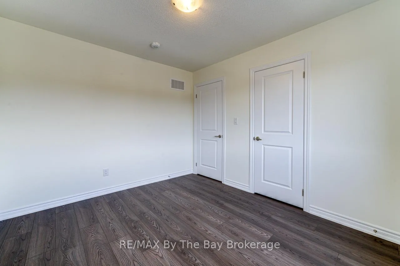 Photo 26 of 8 Federica Crescent, Wasaga Beach — HOMEH