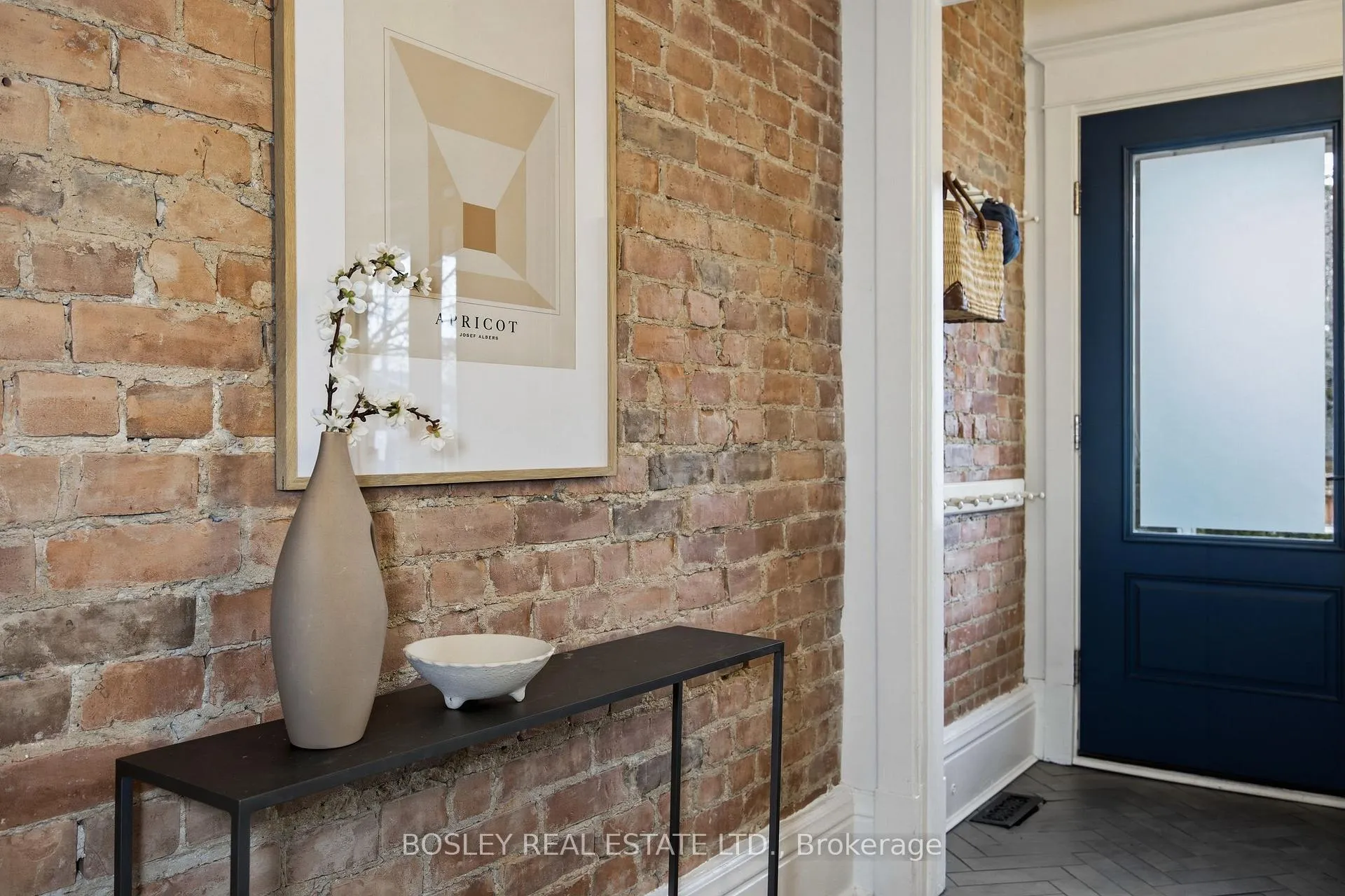 Photo 3 of 118 Mountjoy Avenue, Toronto, Greenwood-Coxwell — HOMEH