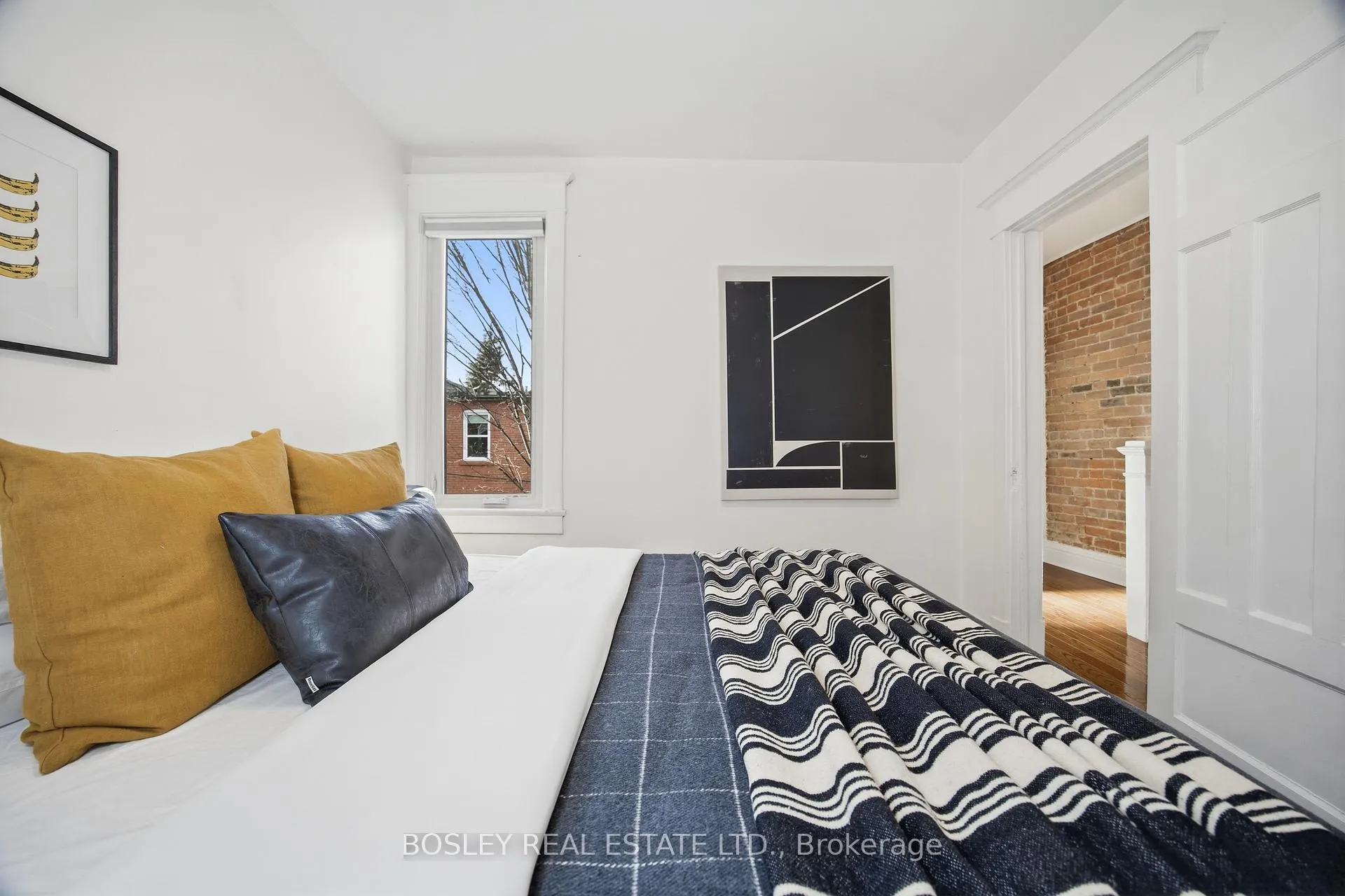 Photo 19 of 118 Mountjoy Avenue, Toronto, Greenwood-Coxwell — HOMEH