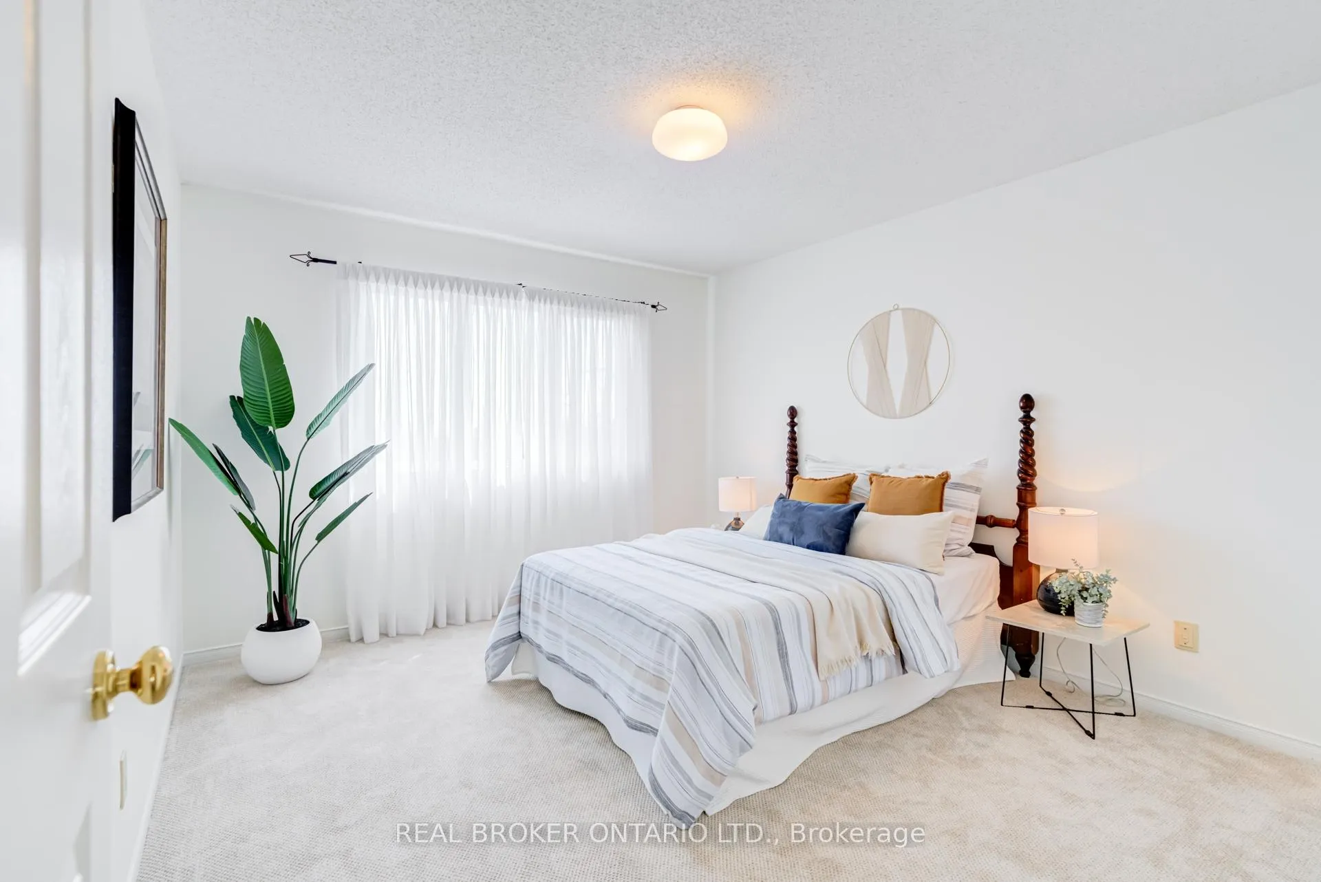 Photo 25 of 886 Darwin Drive, Pickering, Dunbarton — HOMEH