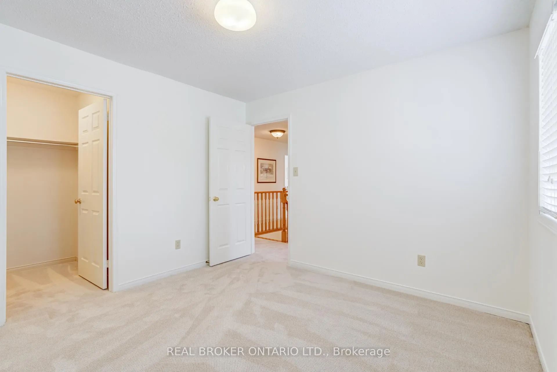 Photo 28 of 886 Darwin Drive, Pickering, Dunbarton — HOMEH