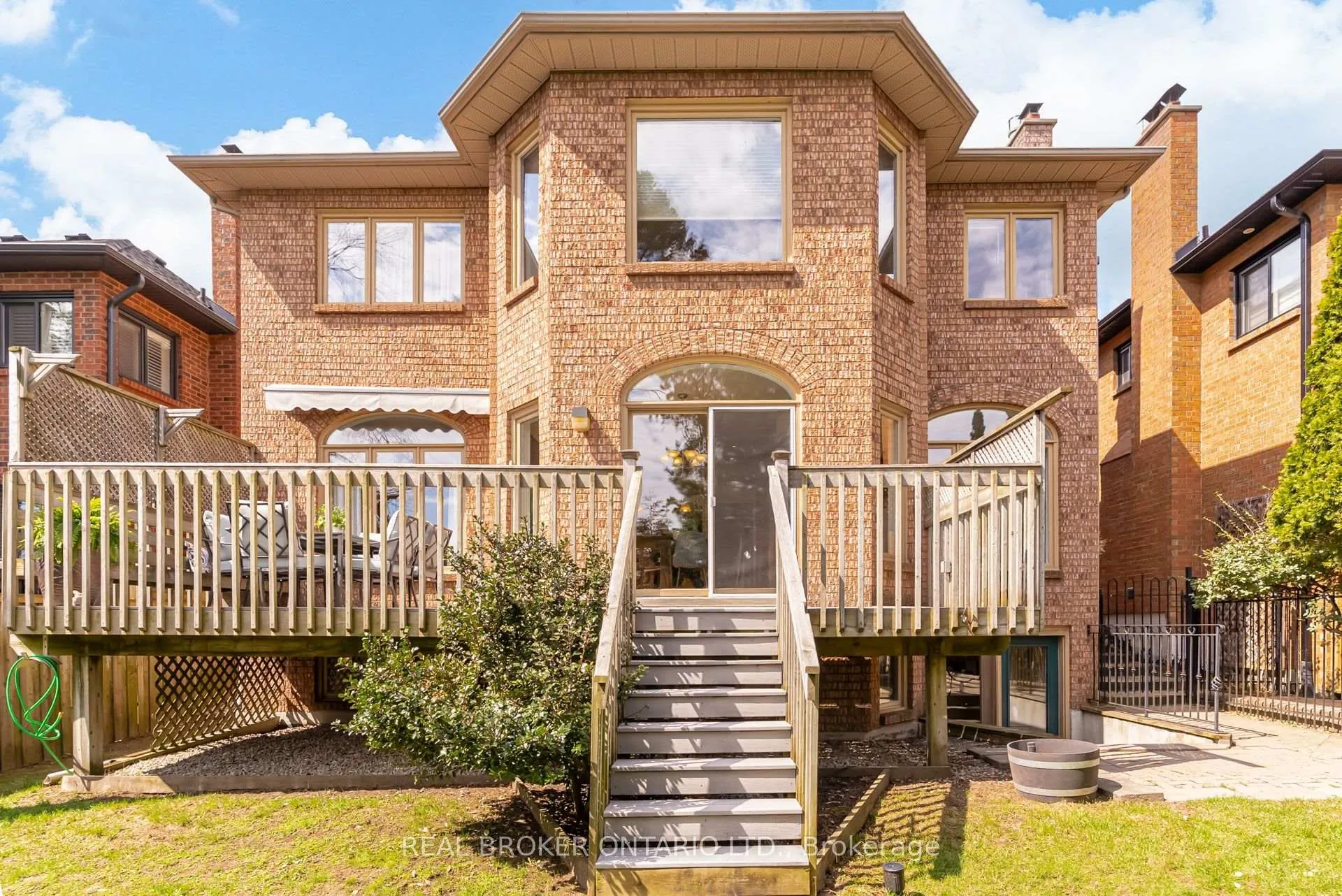 Photo 48 of 886 Darwin Drive, Pickering, Dunbarton — HOMEH